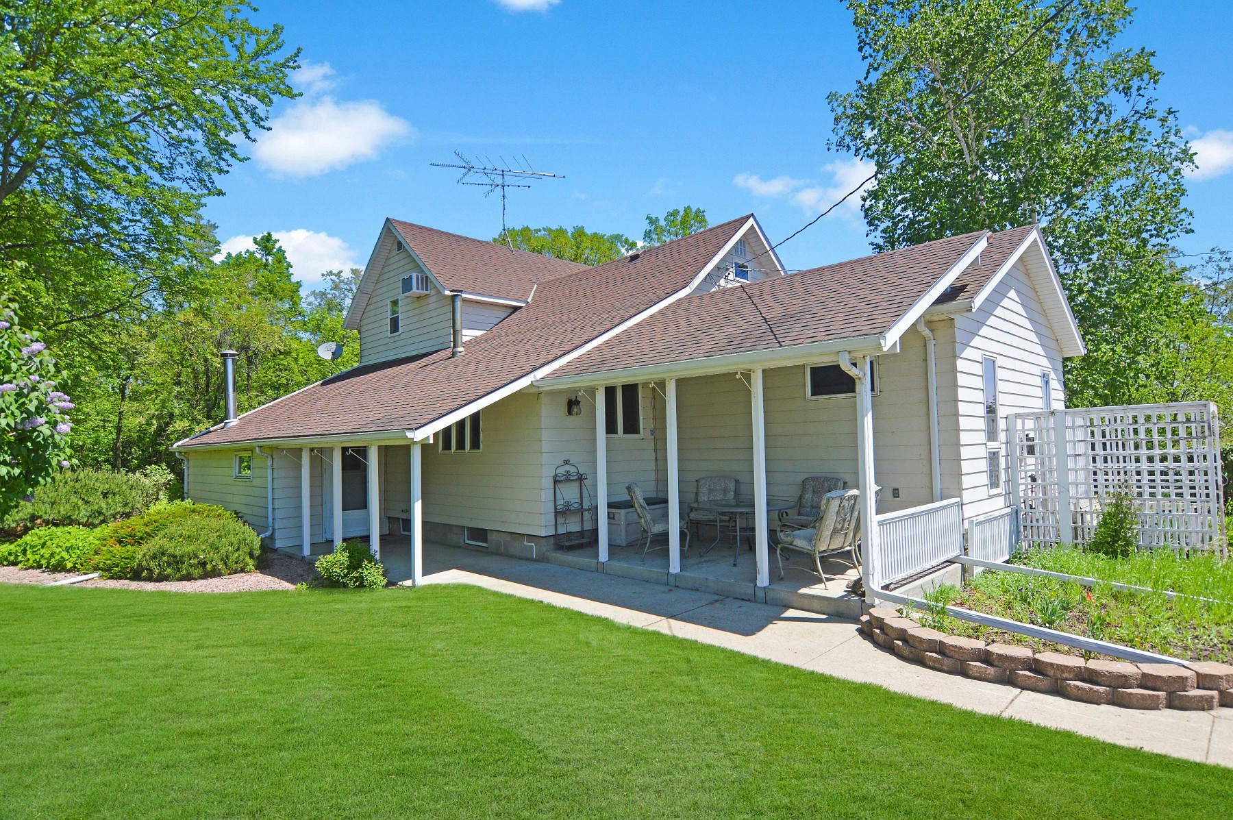 21469 452nd Avenue, Arlington, SD 57212