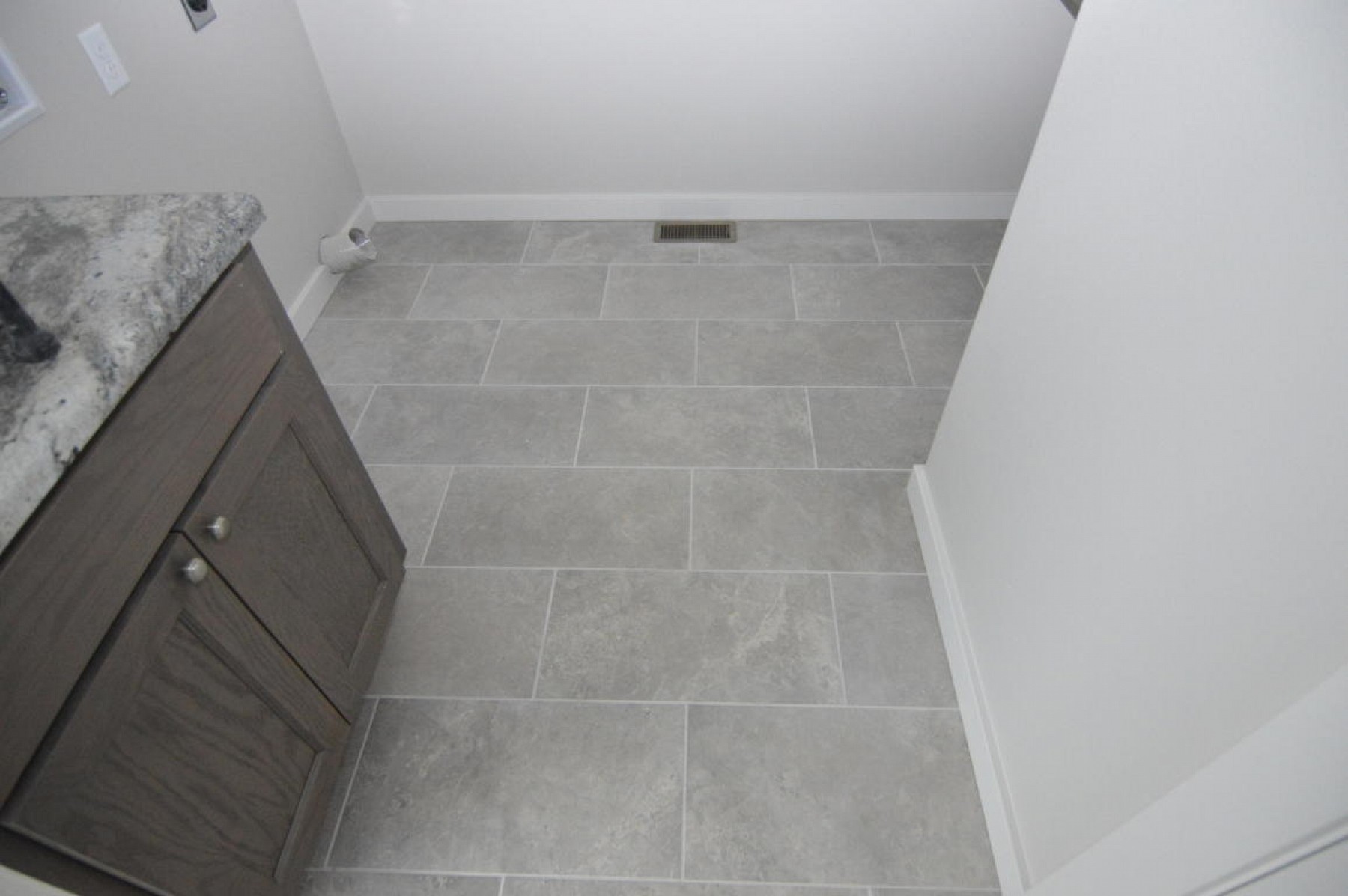 117 Golfview Drive, White, SD 57276