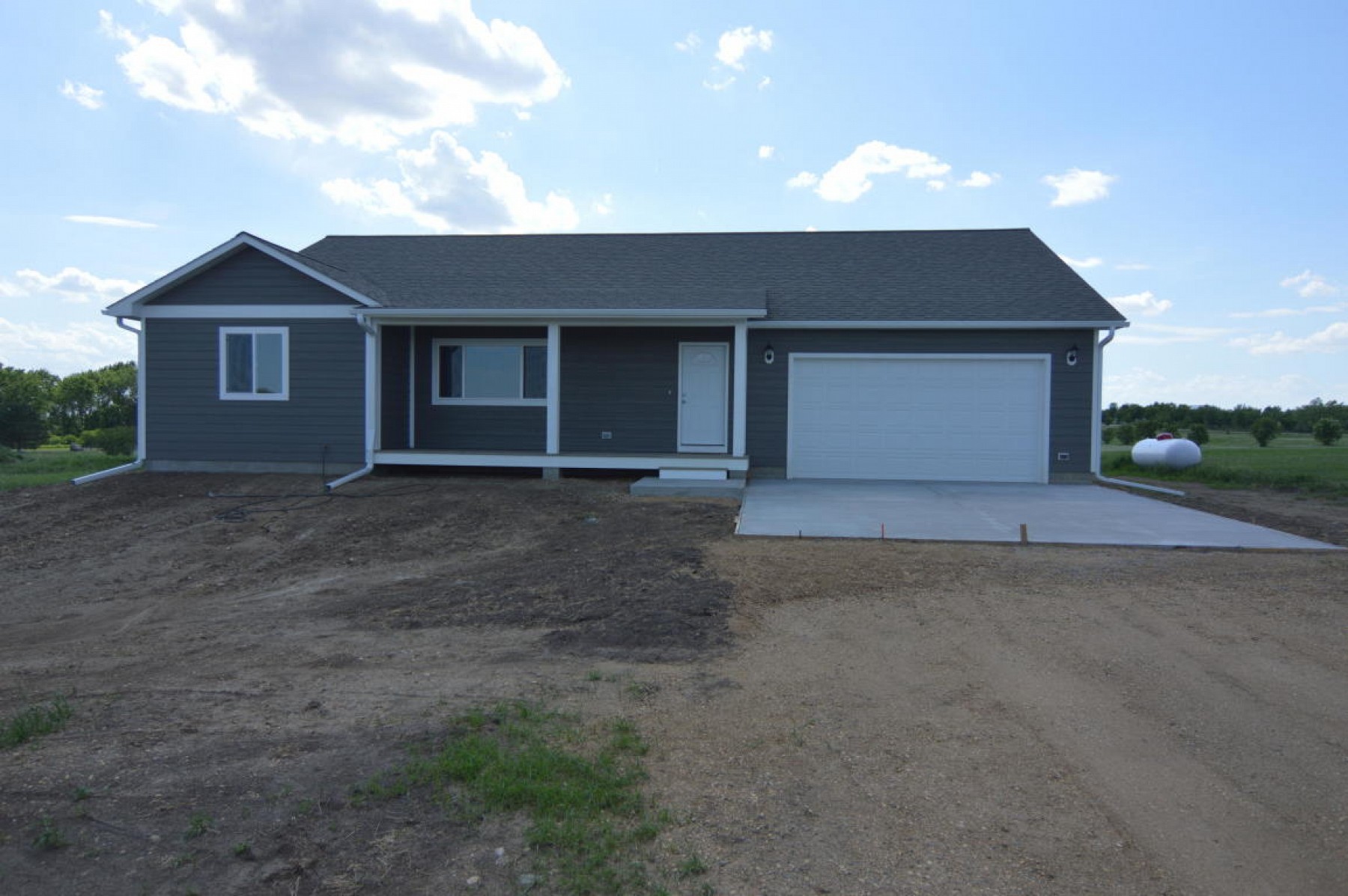 117 Golfview Drive, White, SD 57276