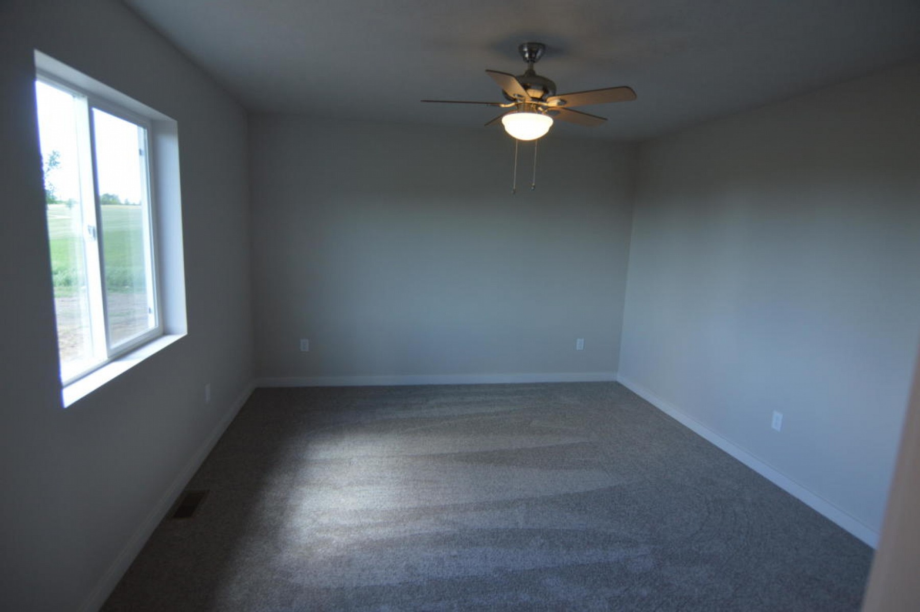 117 Golfview Drive, White, SD 57276