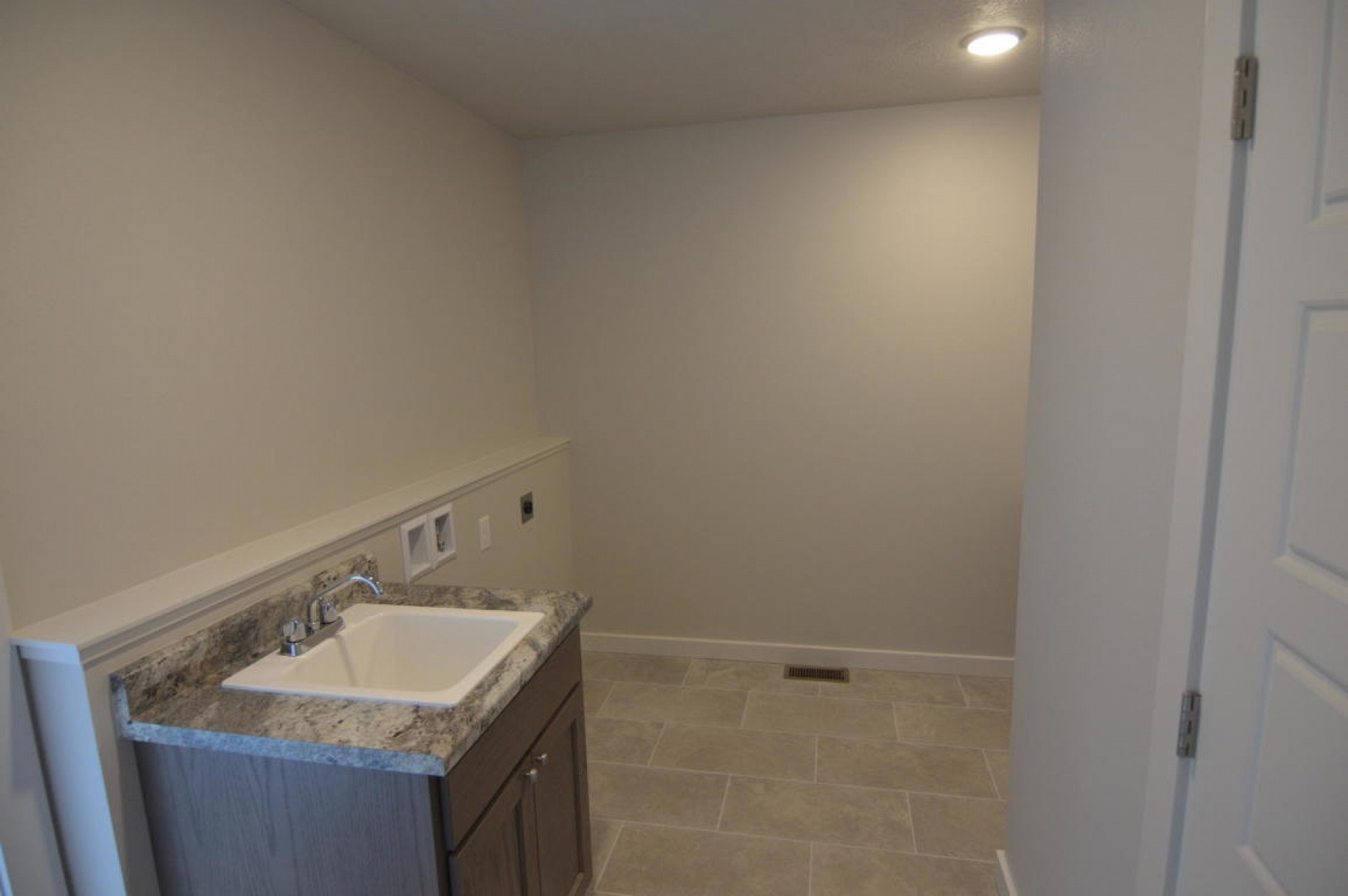 117 Golfview Drive, White, SD 57276