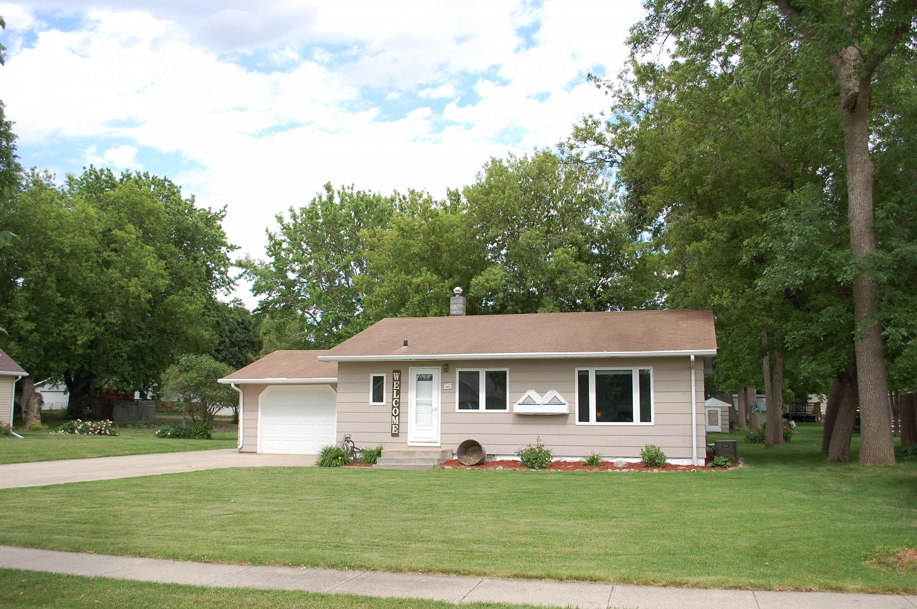 331 7th Avenue S, Brookings, SD 57006