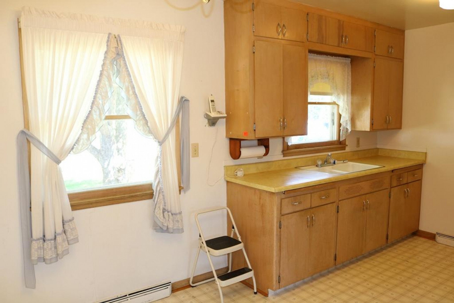 307 Davis Avenue E, Estelline, SD 57234