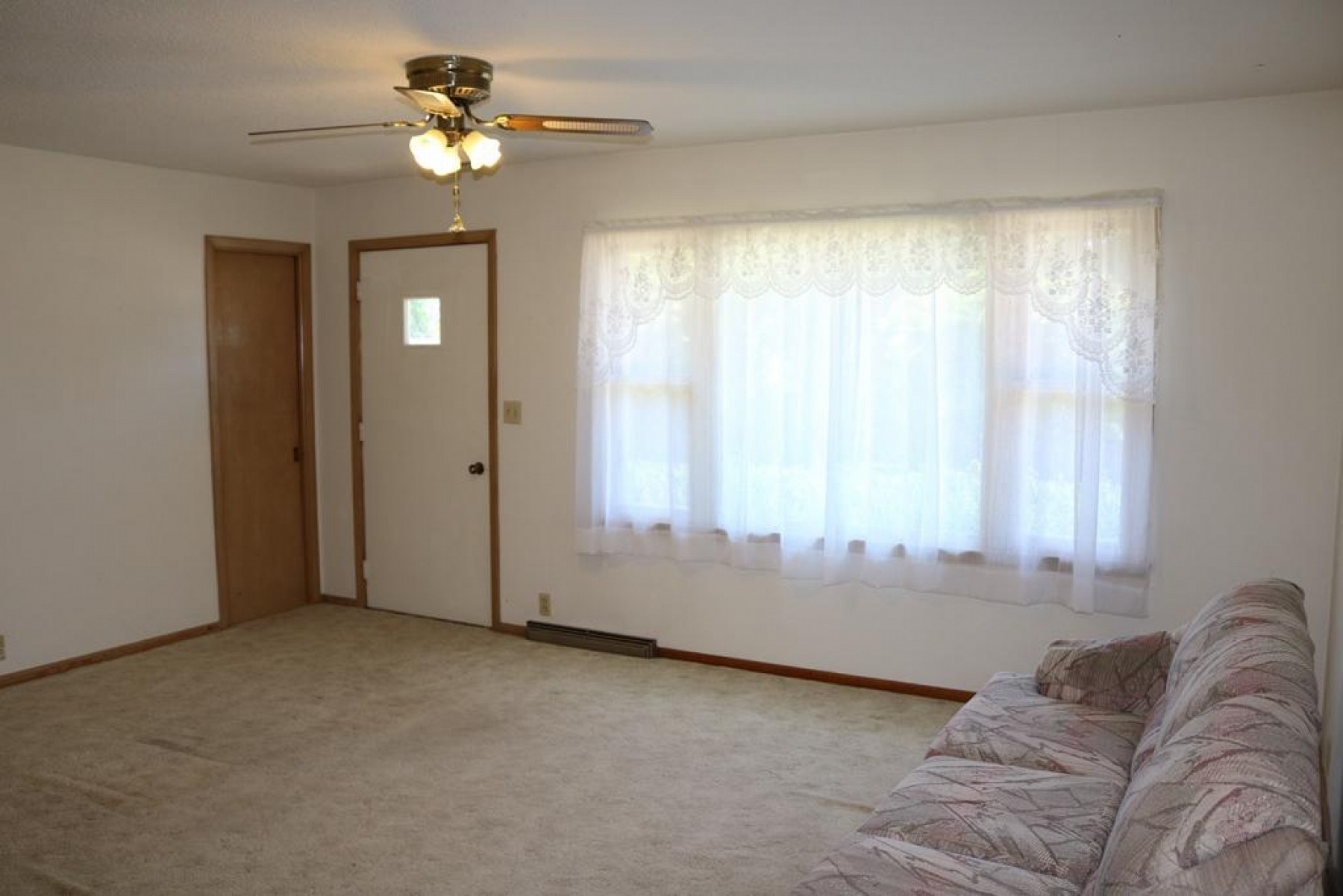 307 Davis Avenue E, Estelline, SD 57234