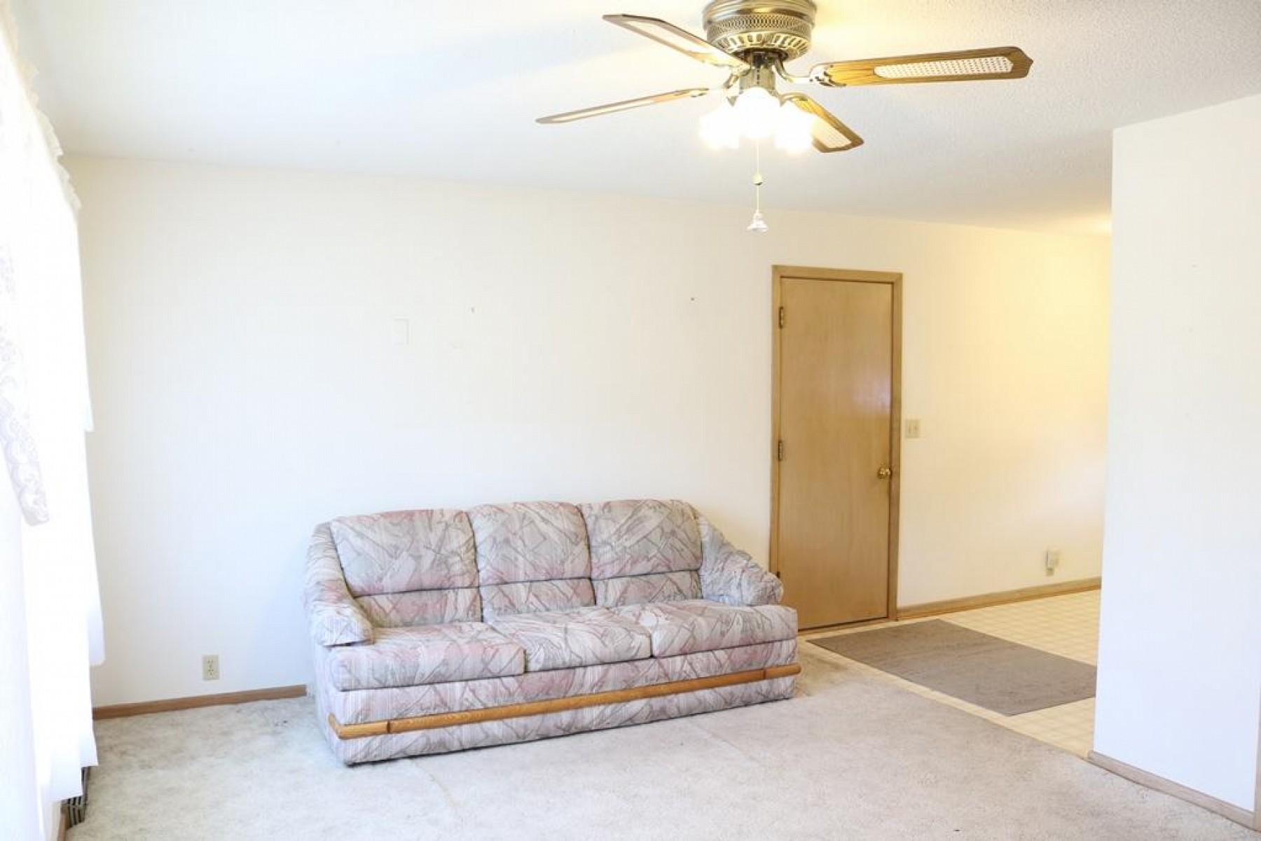 307 Davis Avenue E, Estelline, SD 57234