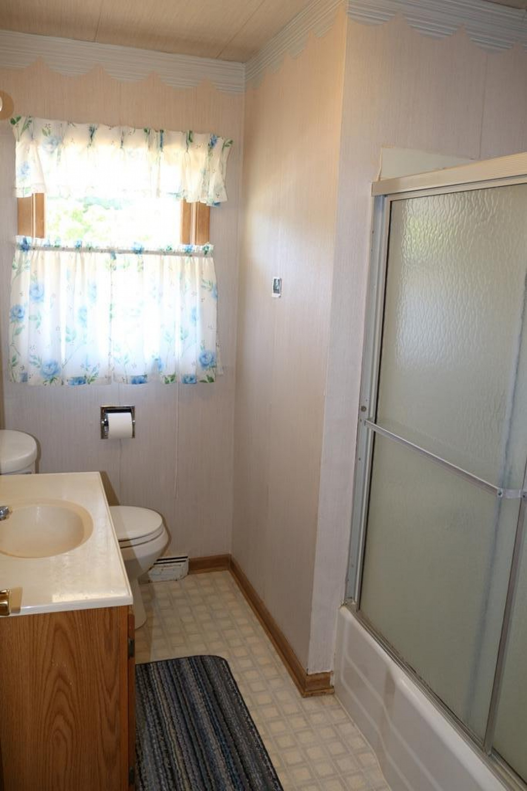 307 Davis Avenue E, Estelline, SD 57234