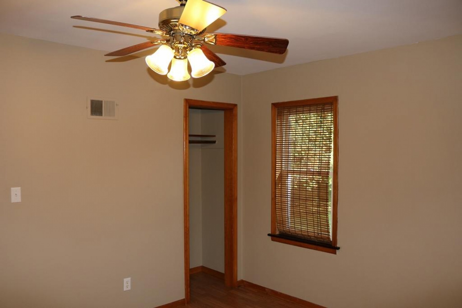 1313 2nd Street, Brookings, SD 57006