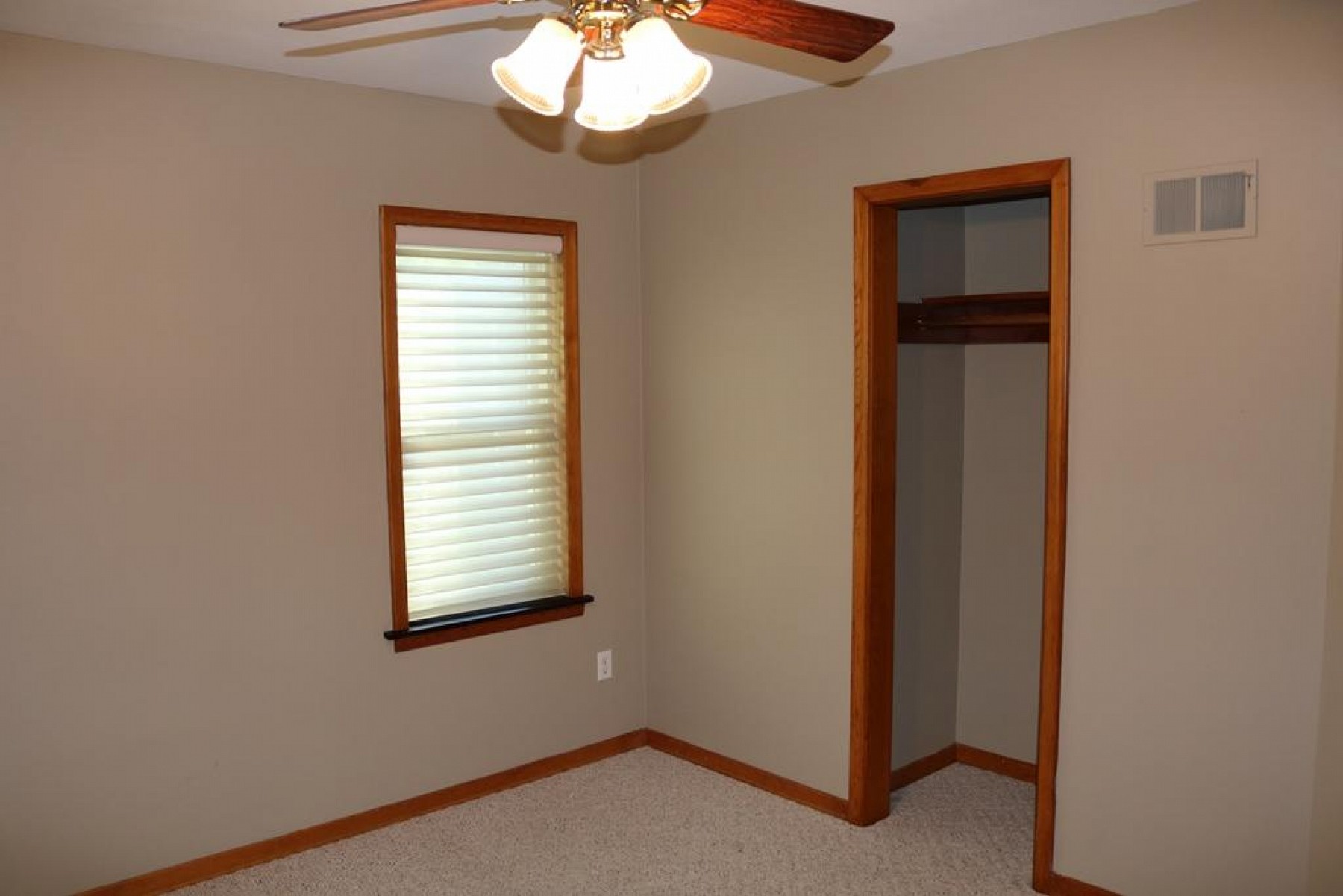 1313 2nd Street, Brookings, SD 57006