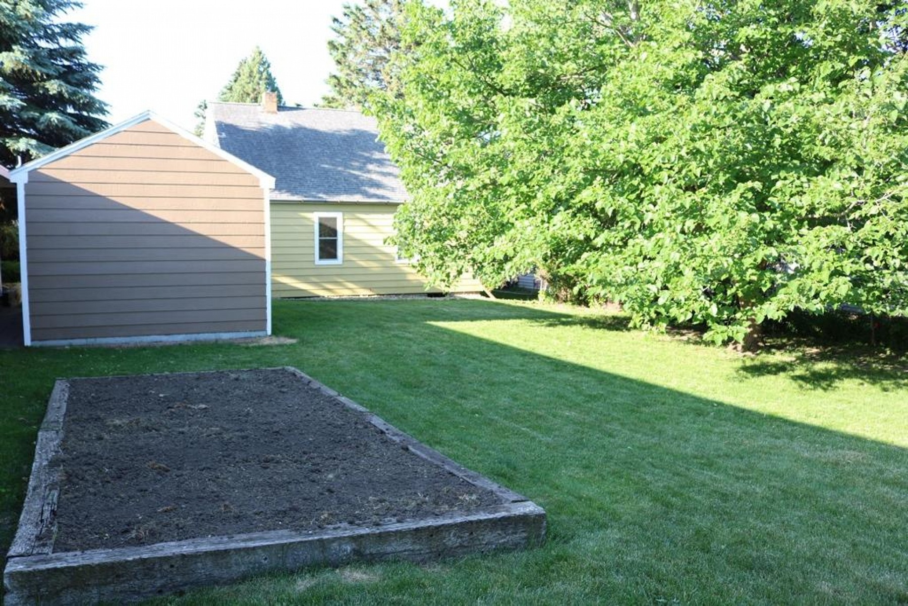 1313 2nd Street, Brookings, SD 57006