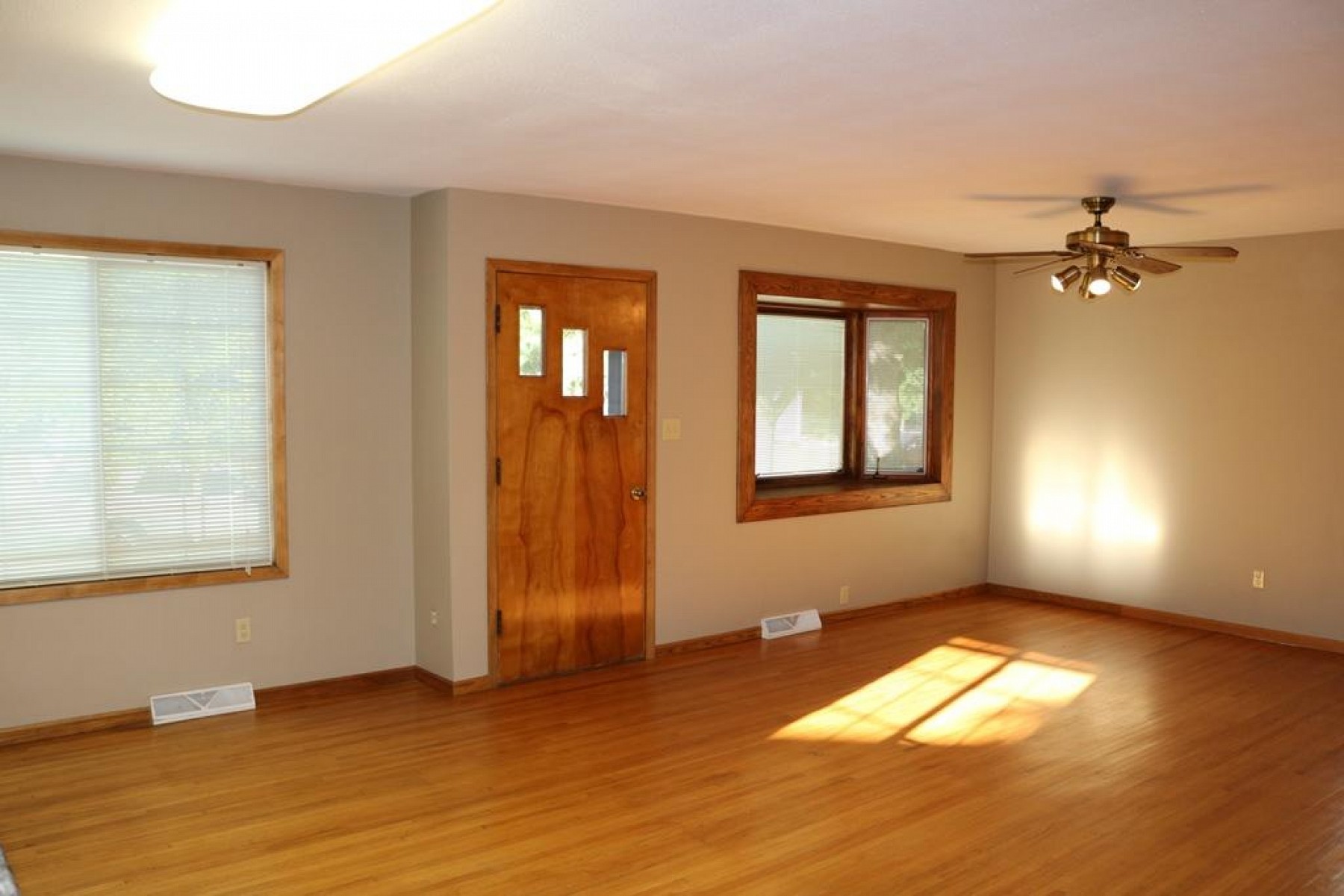 1313 2nd Street, Brookings, SD 57006