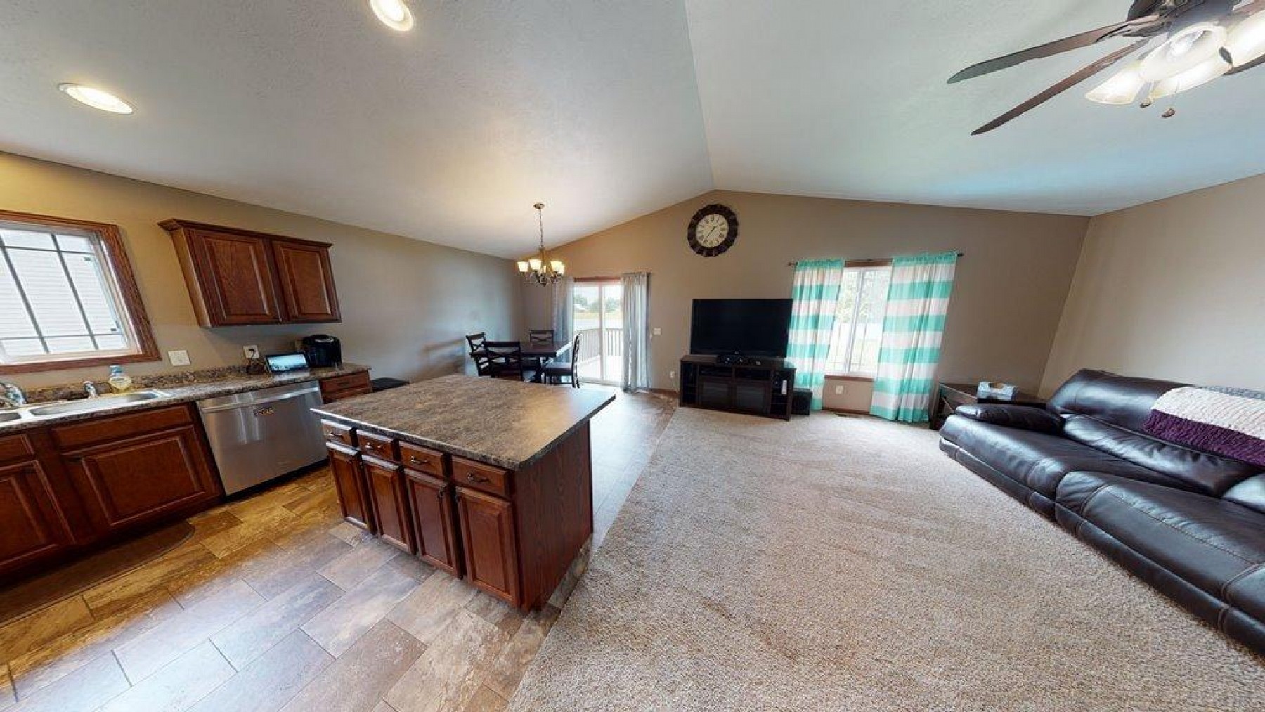 207 Lilac Avenue, Aurora, SD 57002