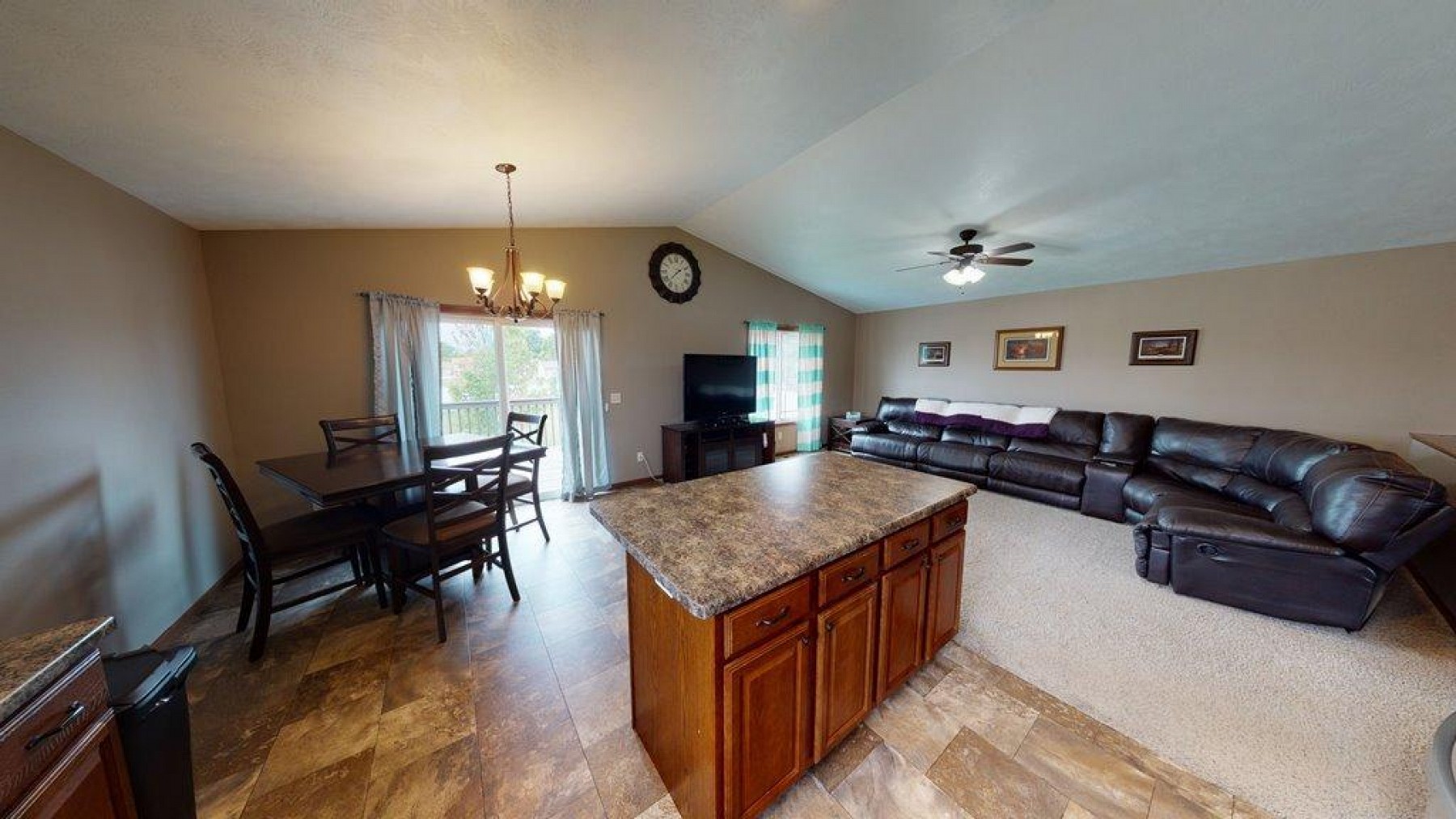 207 Lilac Avenue, Aurora, SD 57002