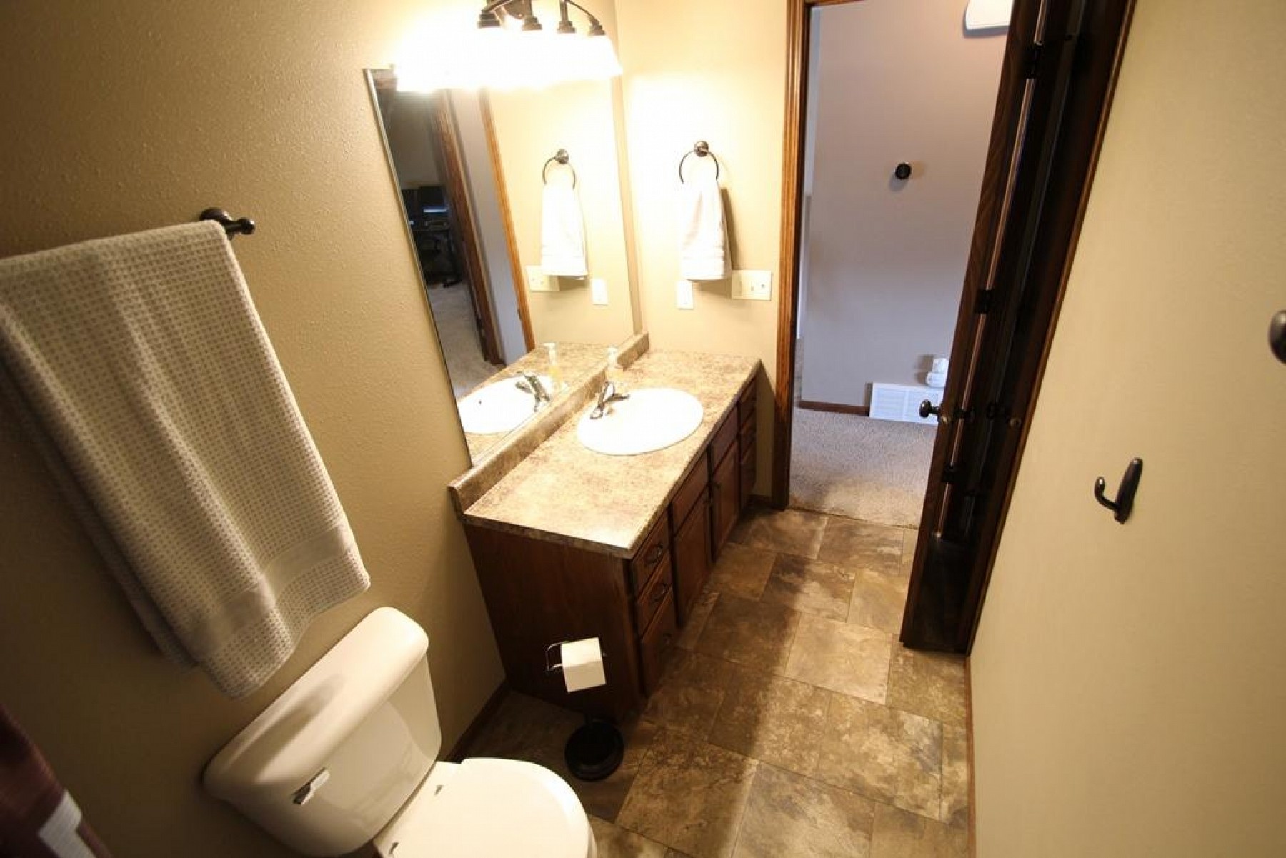 207 Lilac Avenue, Aurora, SD 57002