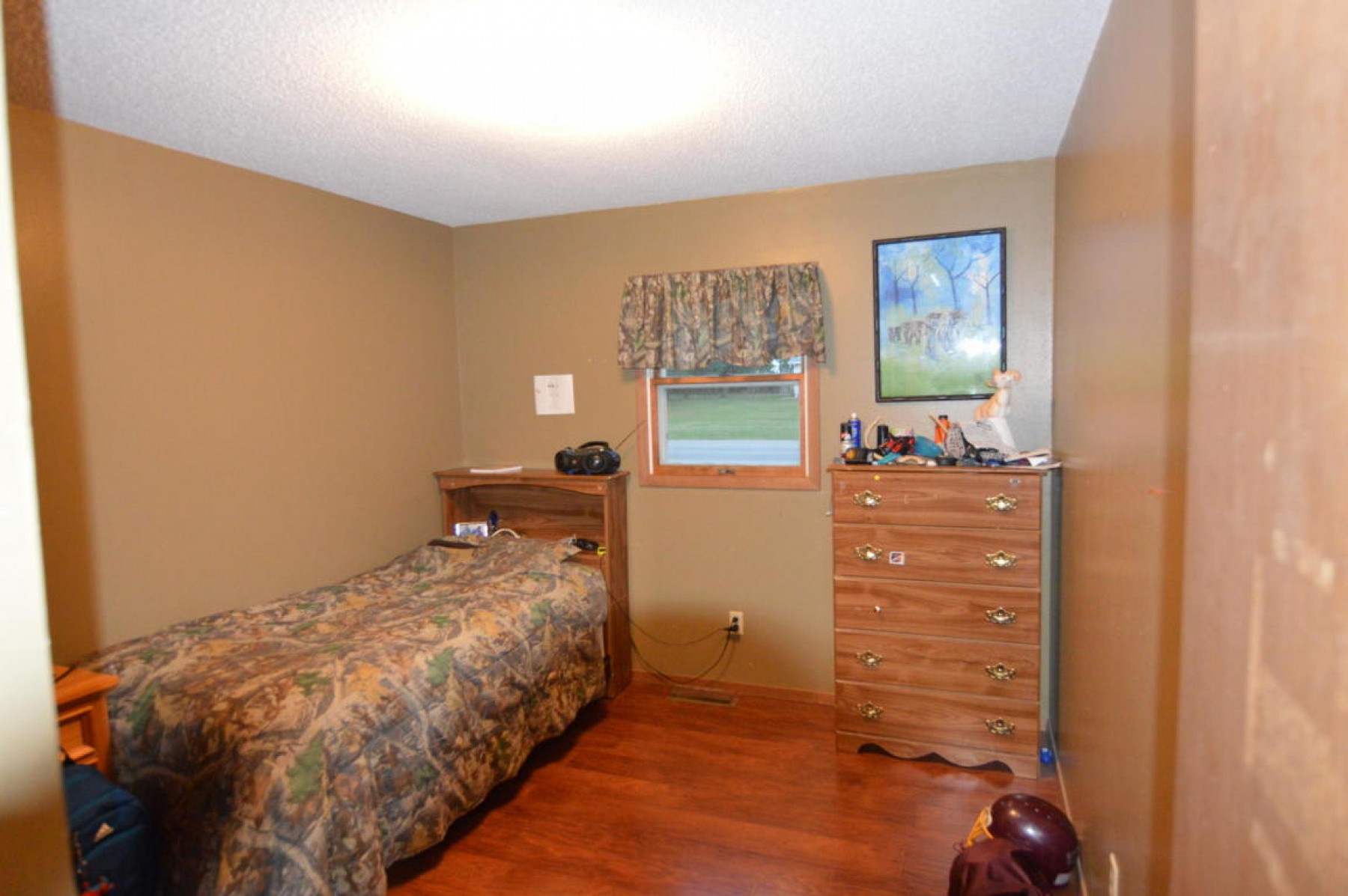 845 Dakota Street, Toronto, SD 57268