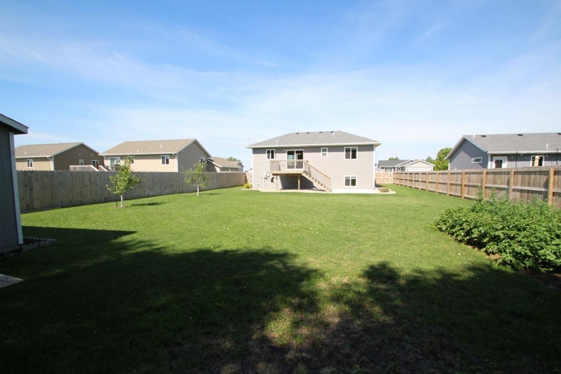 106 Lindsay Drive, Aurora, SD 57002