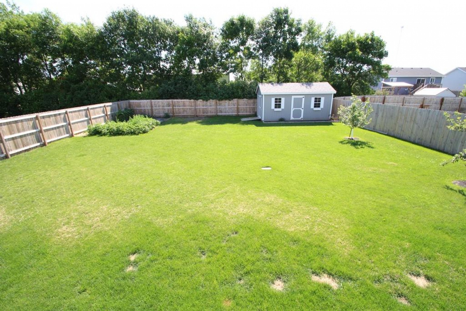 106 Lindsay Drive, Aurora, SD 57002