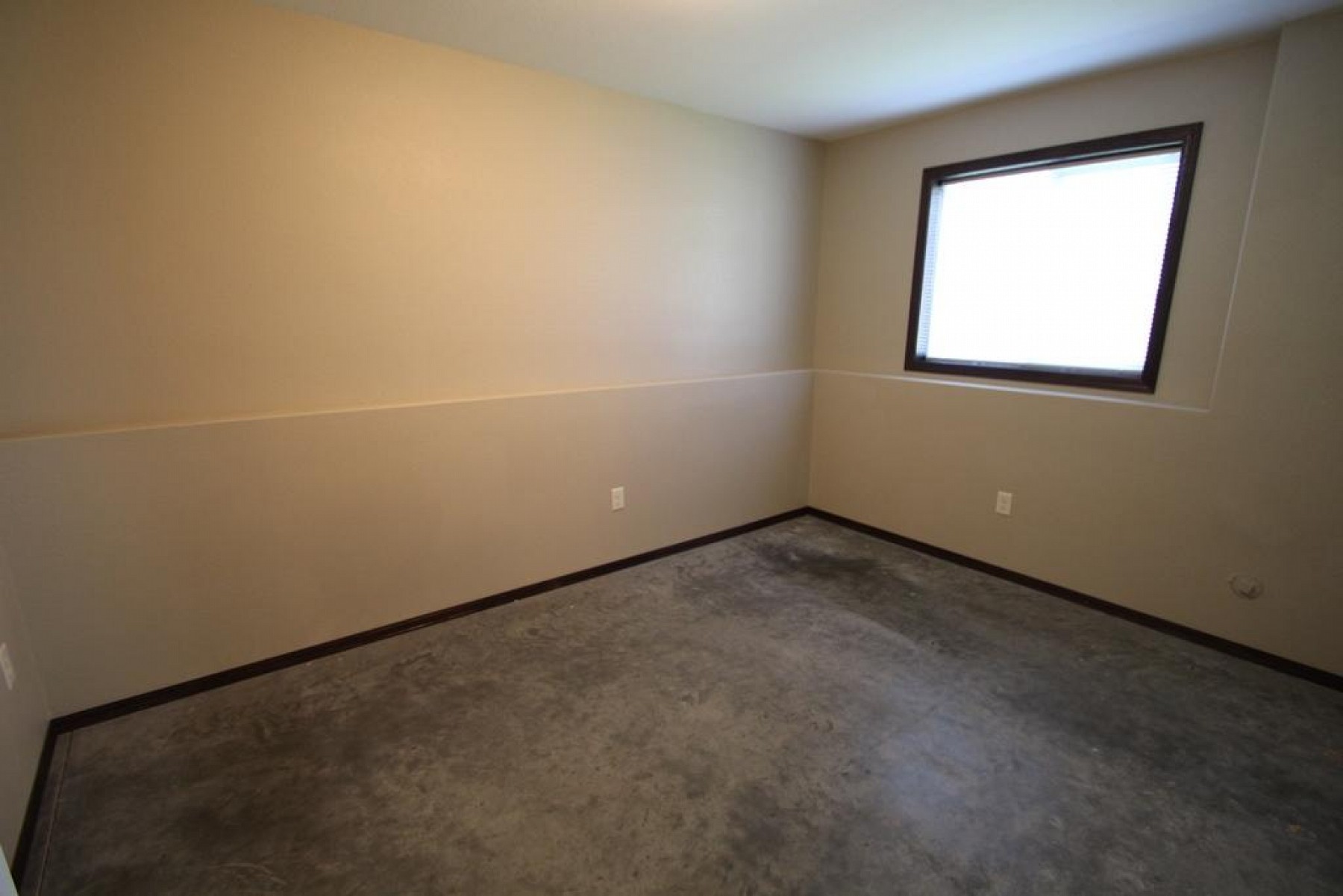 106 Lindsay Drive, Aurora, SD 57002