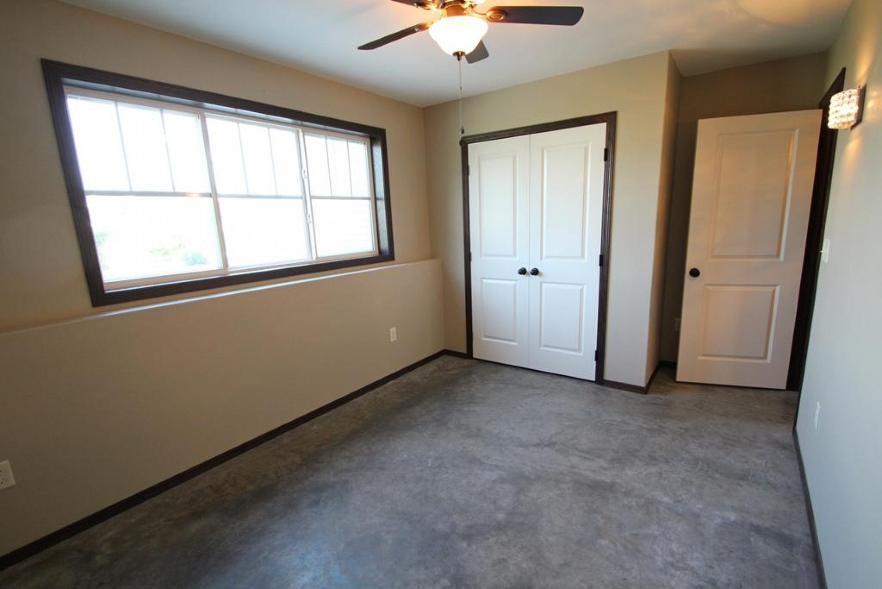 106 Lindsay Drive, Aurora, SD 57002