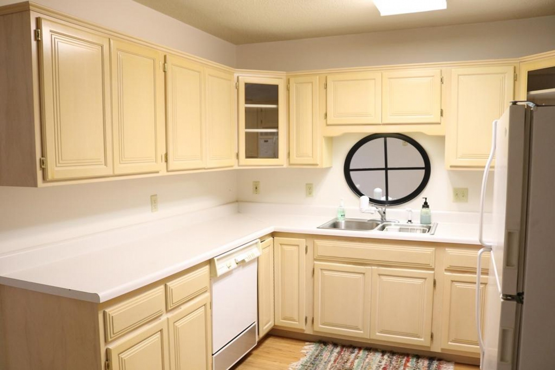 706 Heritage Drive, Brookings, SD 57006