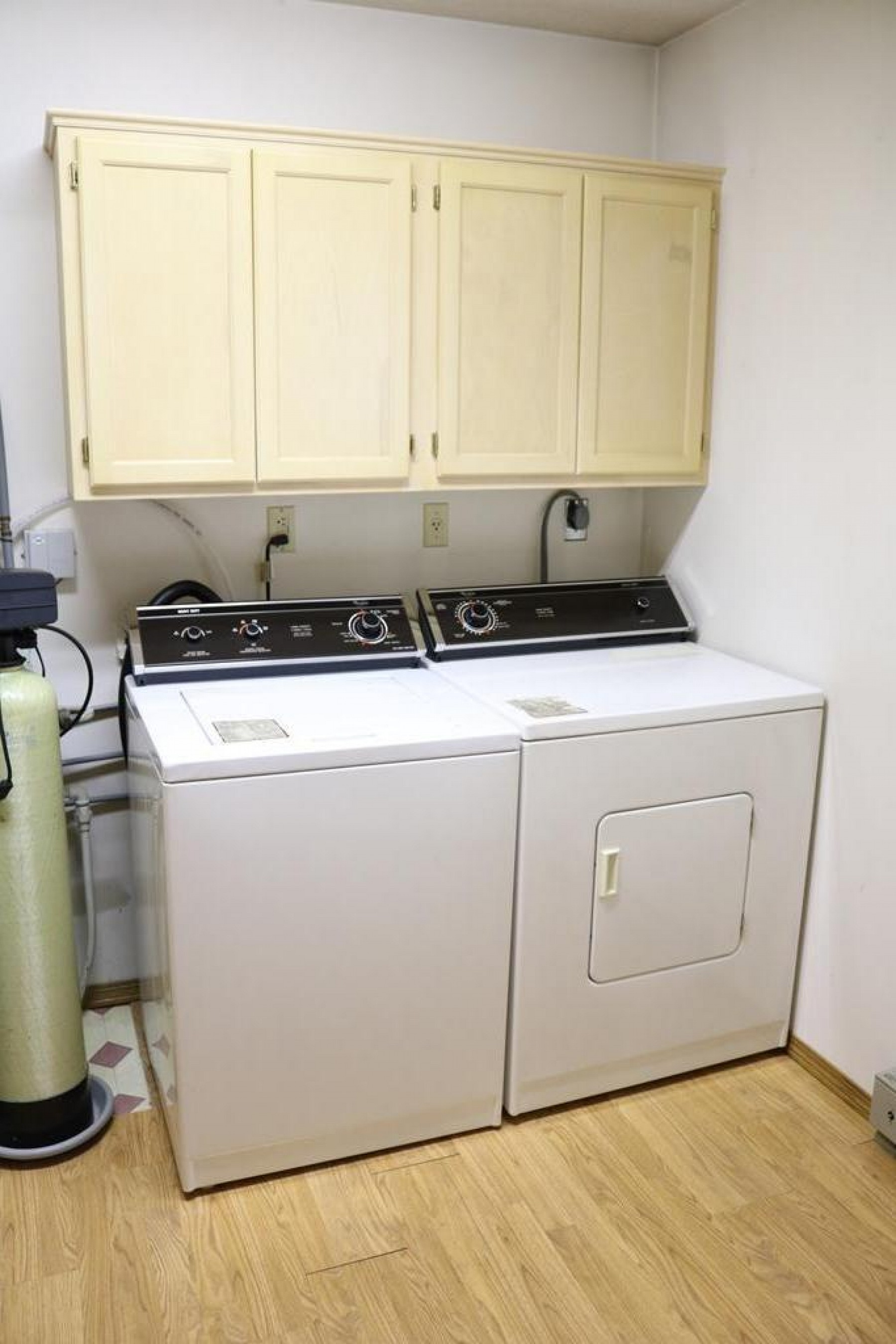 706 Heritage Drive, Brookings, SD 57006