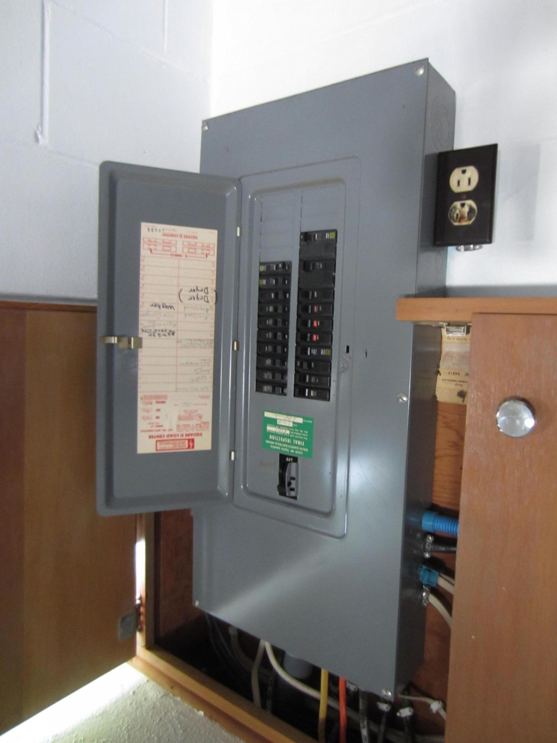 308 Astrachan Avenue, Volga, SD 57071