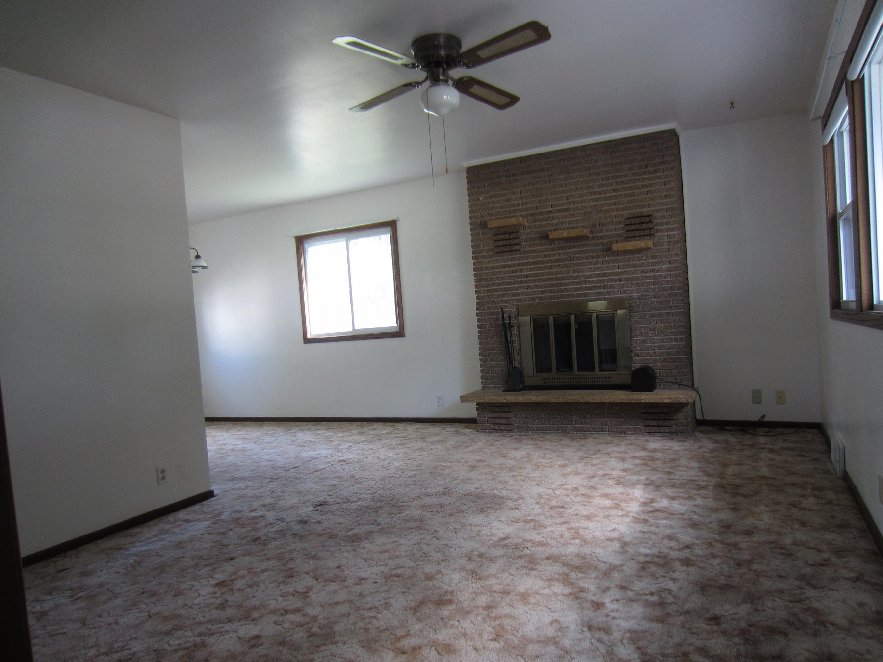 308 Astrachan Avenue, Volga, SD 57071