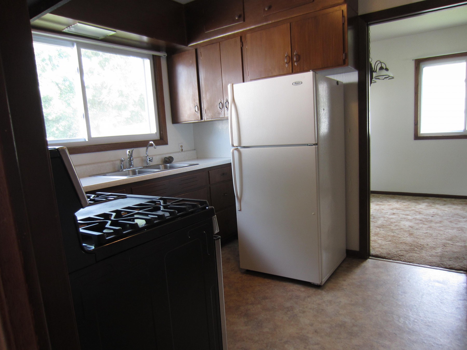 308 Astrachan Avenue, Volga, SD 57071