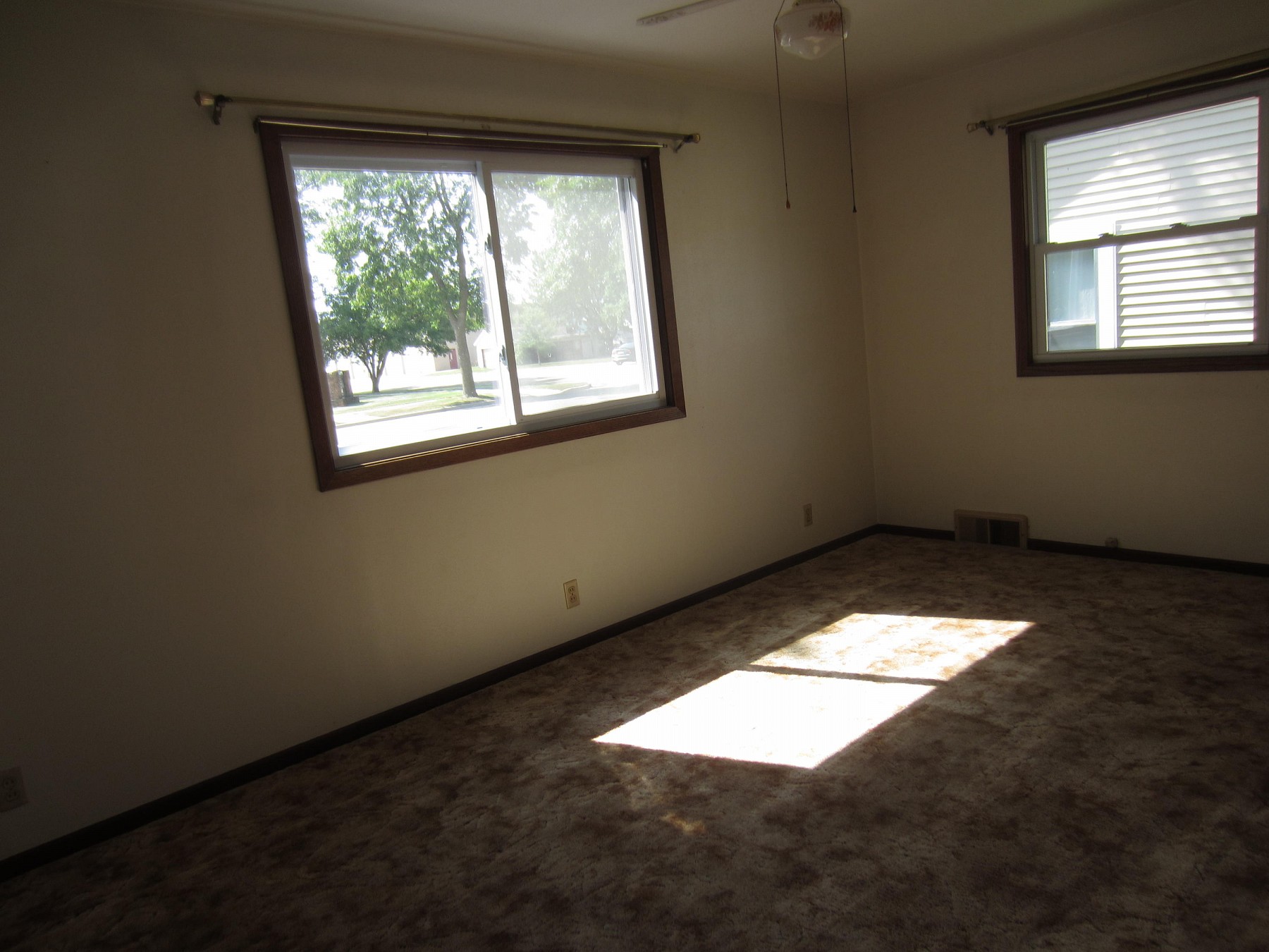 308 Astrachan Avenue, Volga, SD 57071