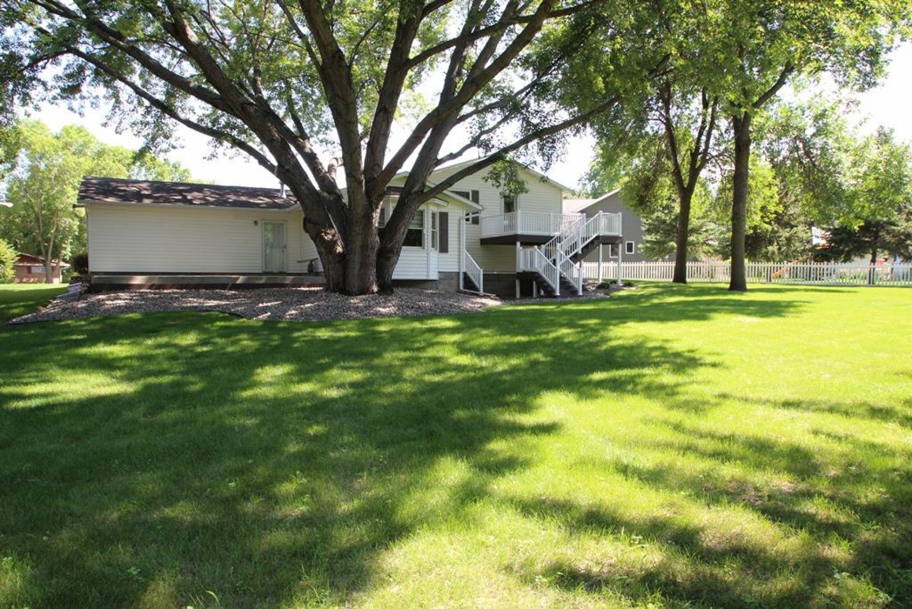 1504 Buffalo Trail, Brookings, SD 57006