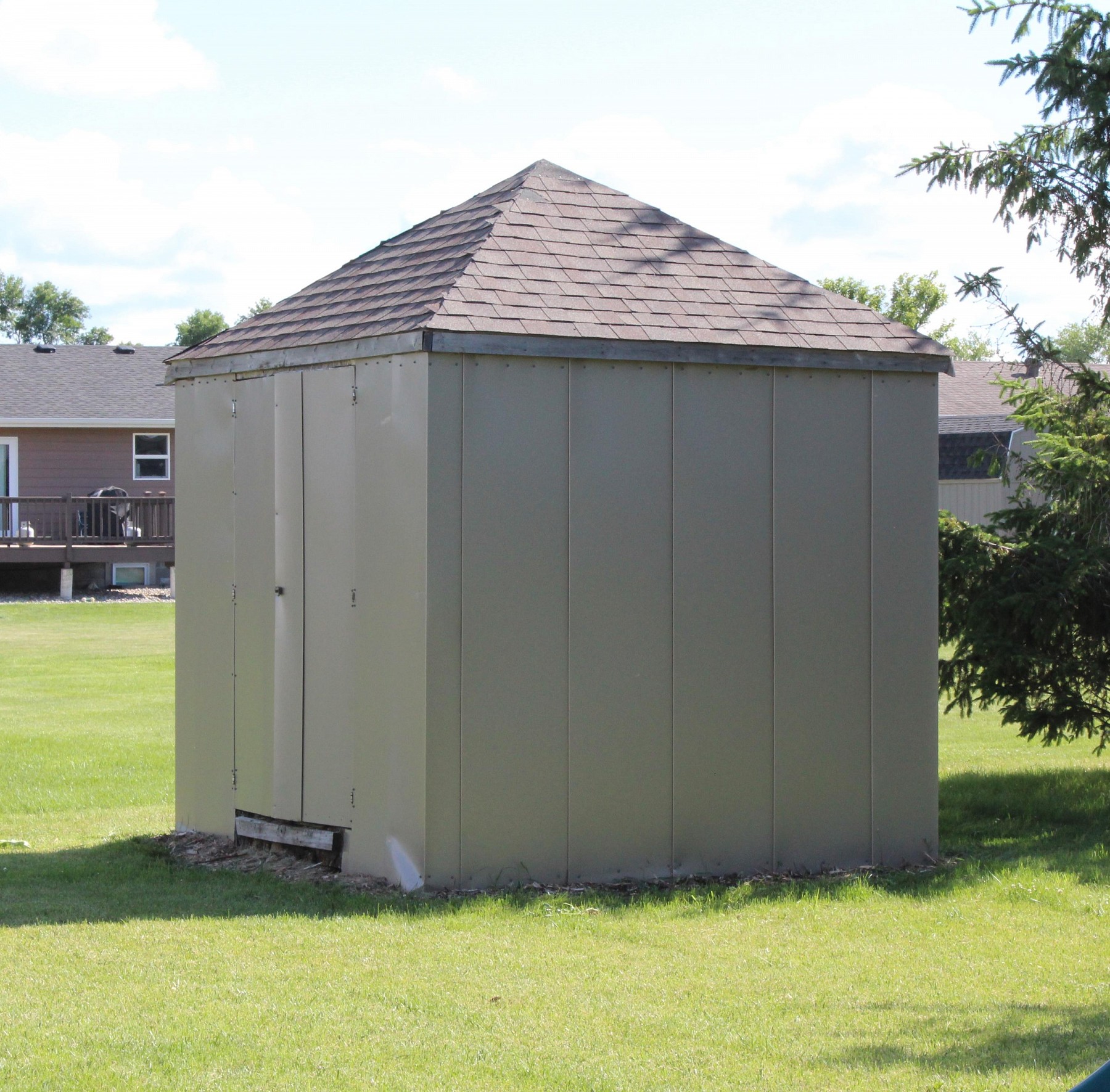 2106 David Cove, Brookings, SD 57006