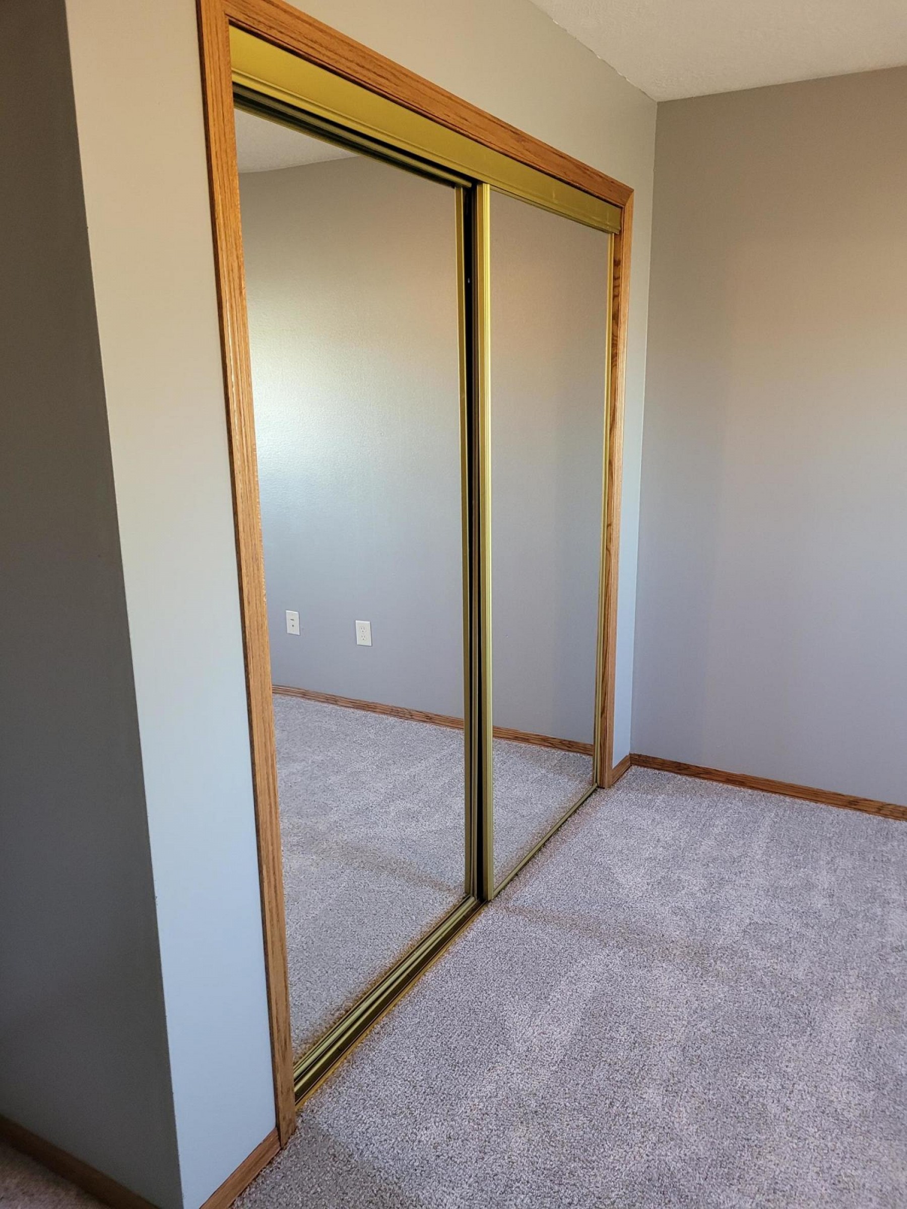 2106 David Cove, Brookings, SD 57006