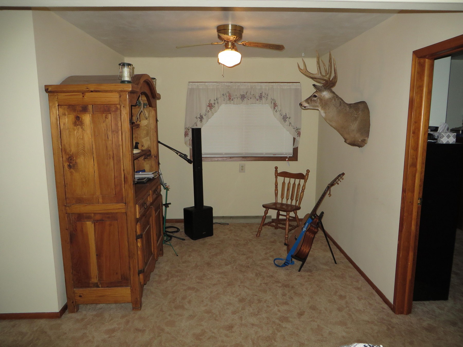 213 Park Avenue S, Lake Preston, SD 57249