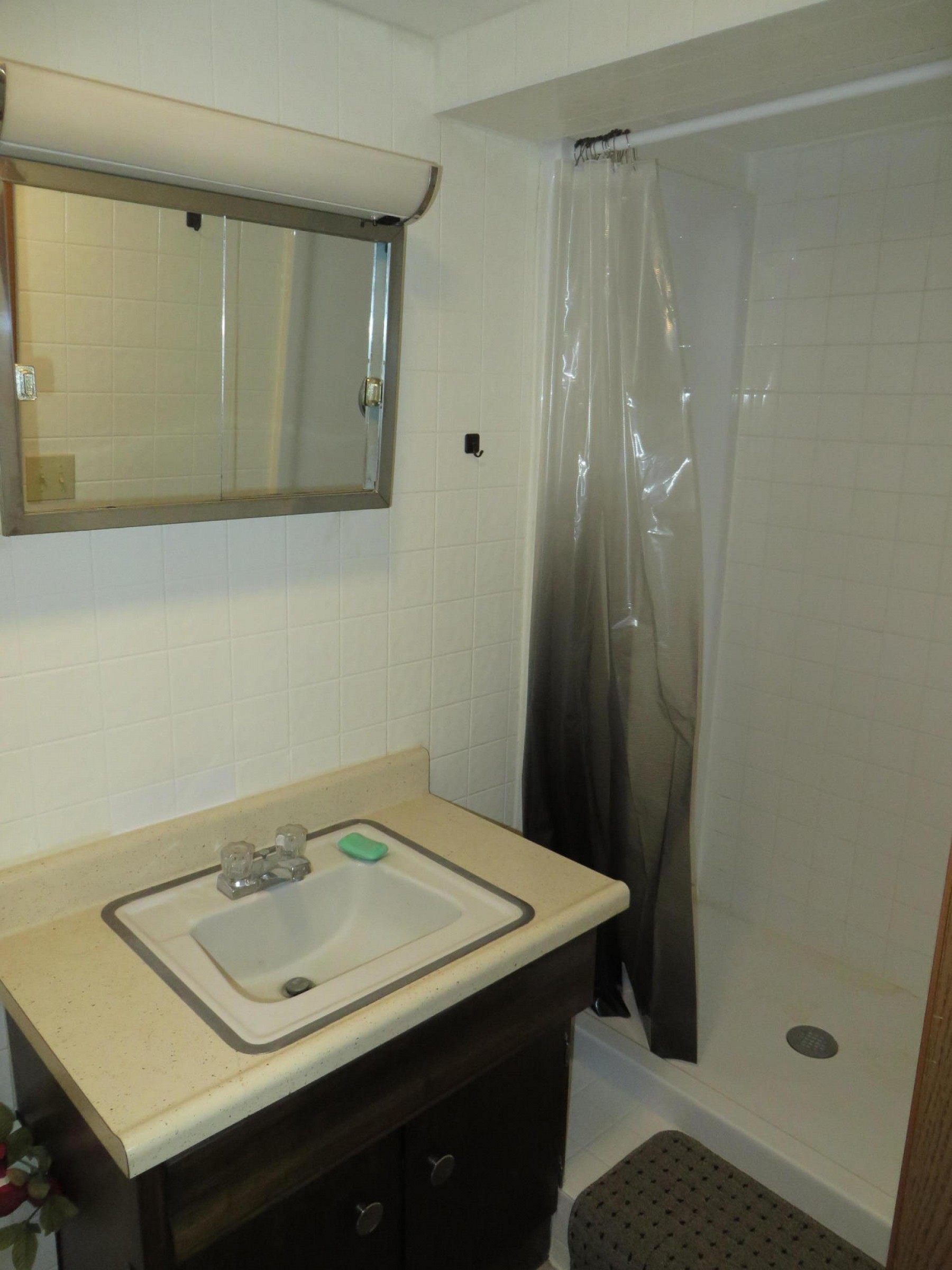 213 Park Avenue S, Lake Preston, SD 57249