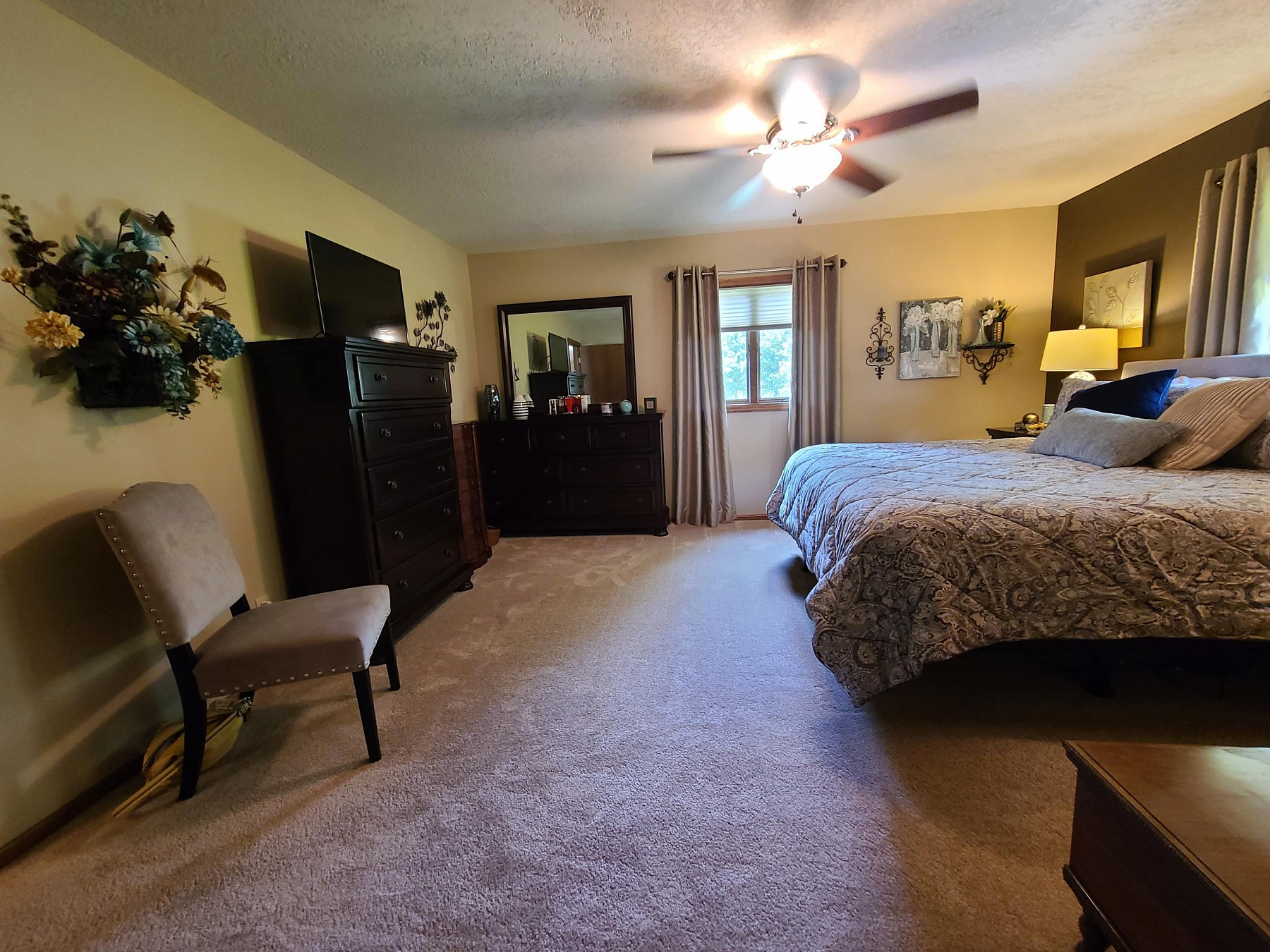 46440 209th Street, Volga, SD 57071