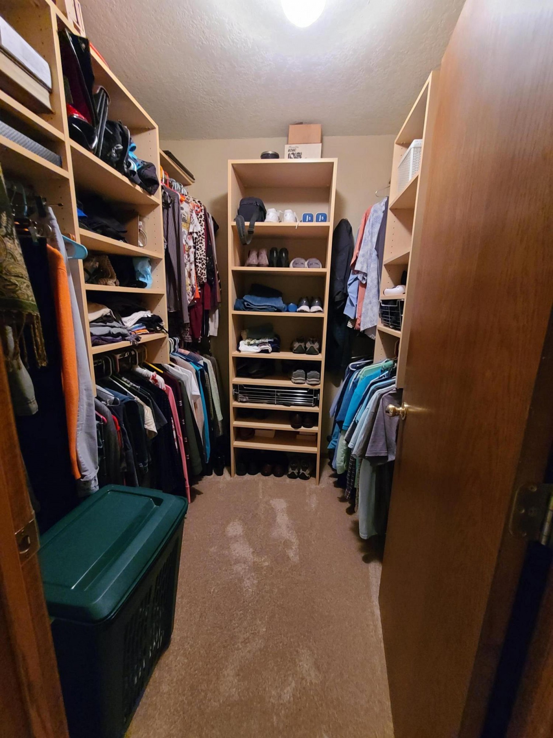 46440 209th Street, Volga, SD 57071