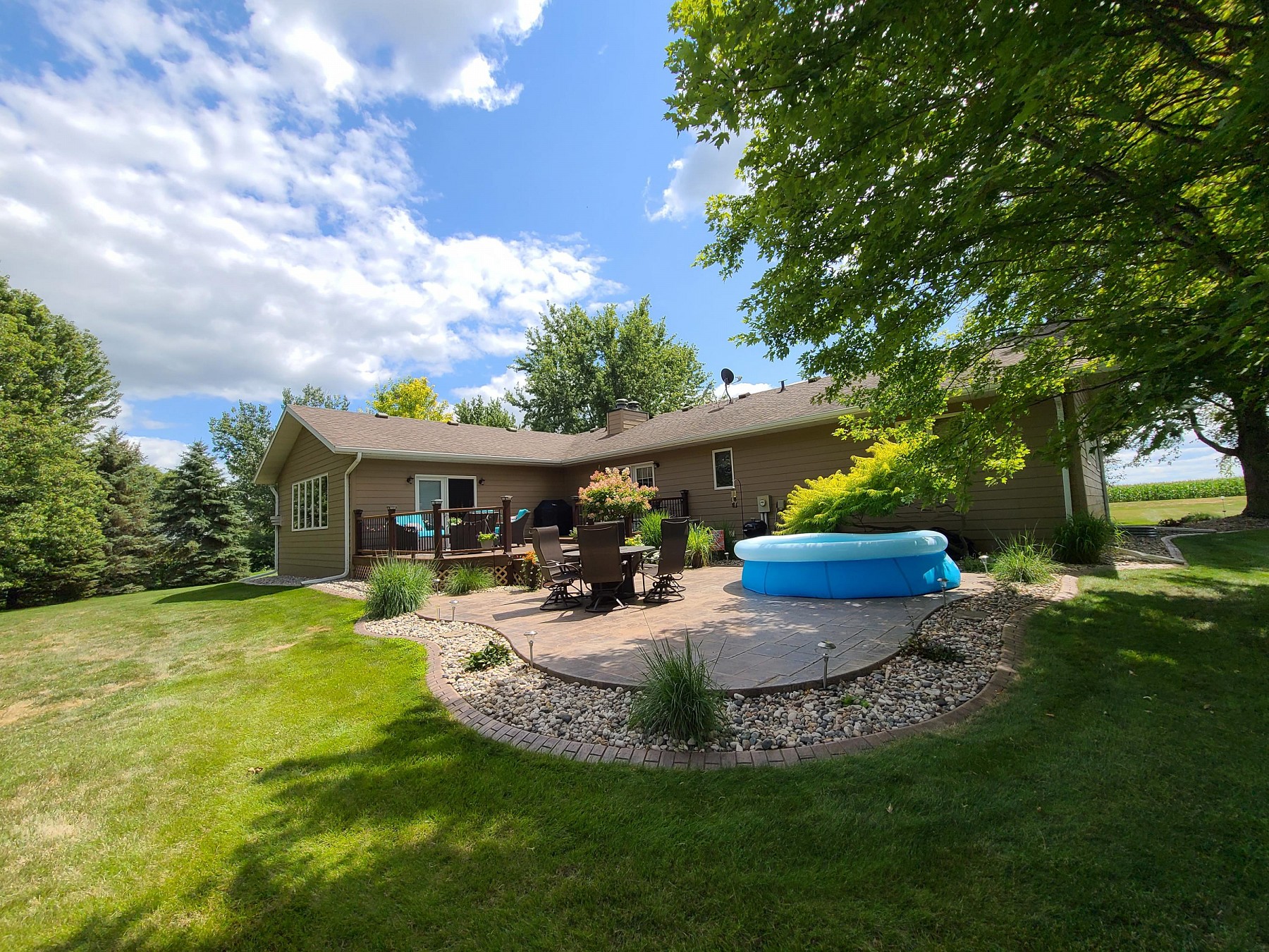 46440 209th Street, Volga, SD 57071