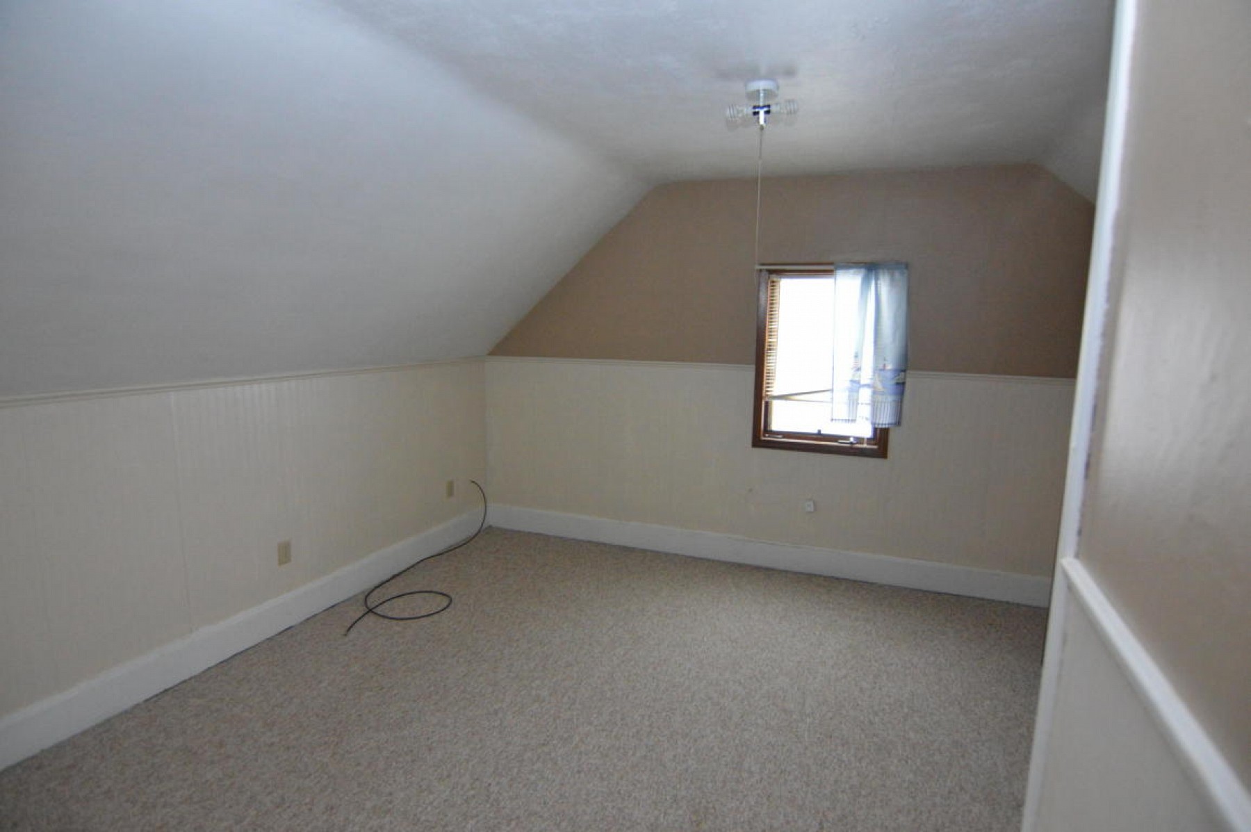 205 2nd Street SW, DeSmet, SD 57231