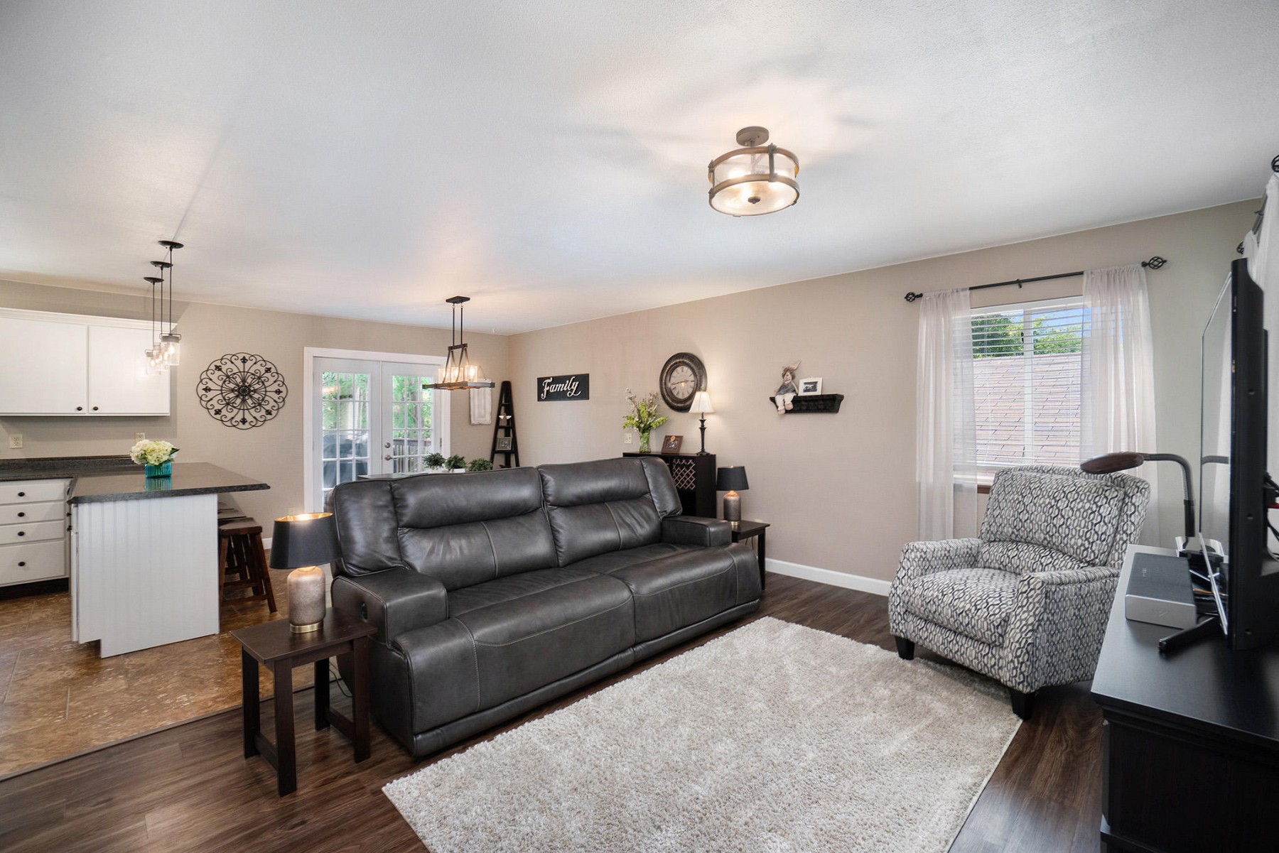 1022 Yorktown Drive, Brookings, SD 57006