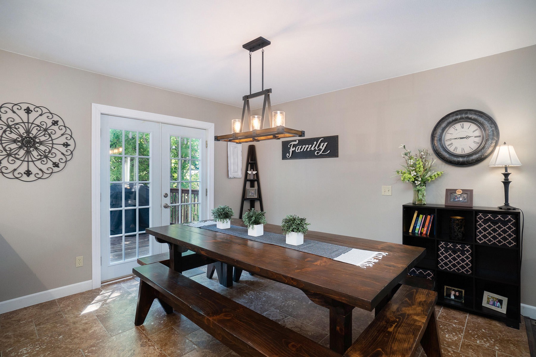 1022 Yorktown Drive, Brookings, SD 57006