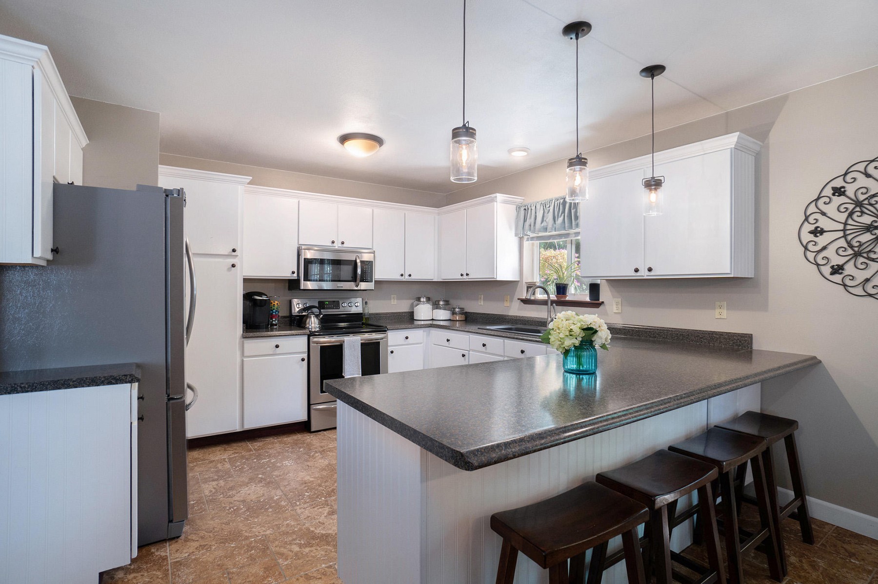 1022 Yorktown Drive, Brookings, SD 57006