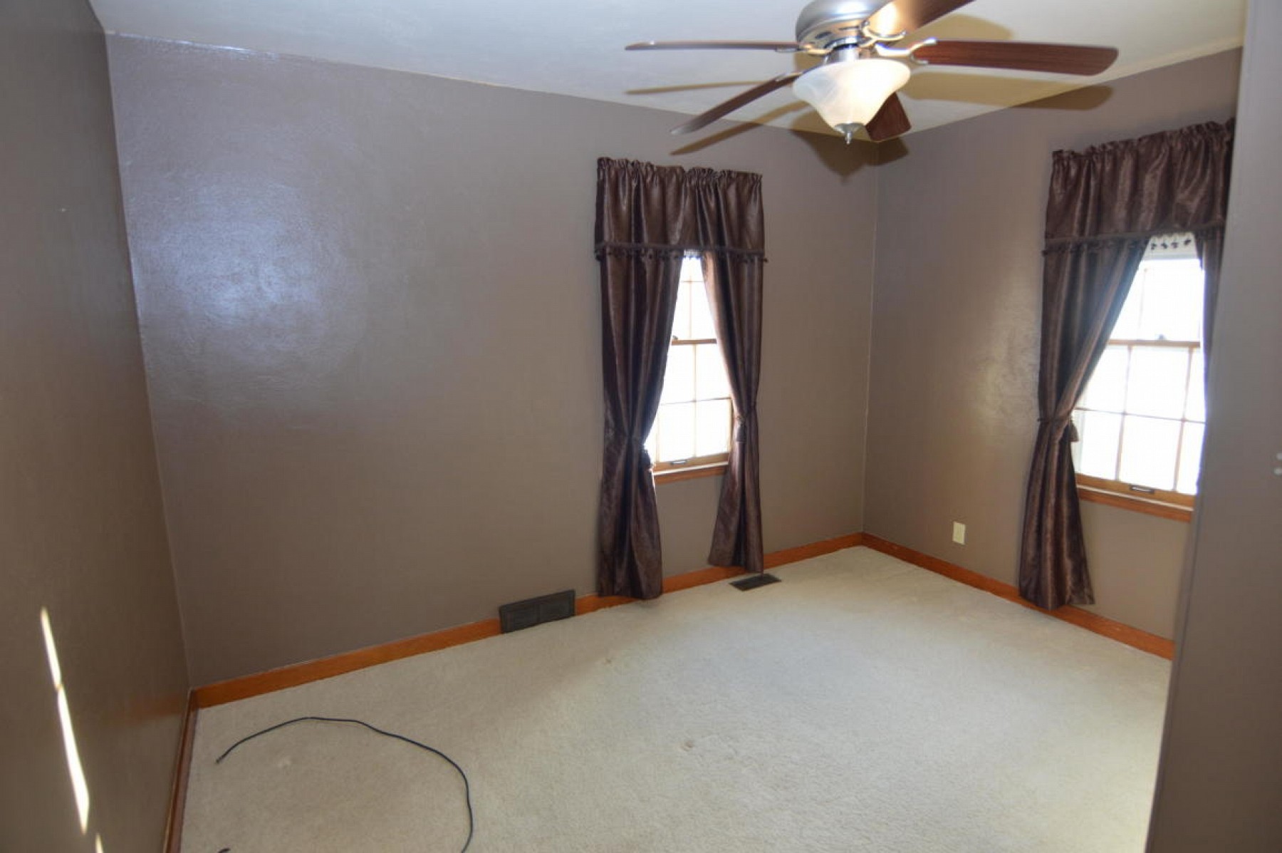 1219 4th Street, Brookings, SD 57006