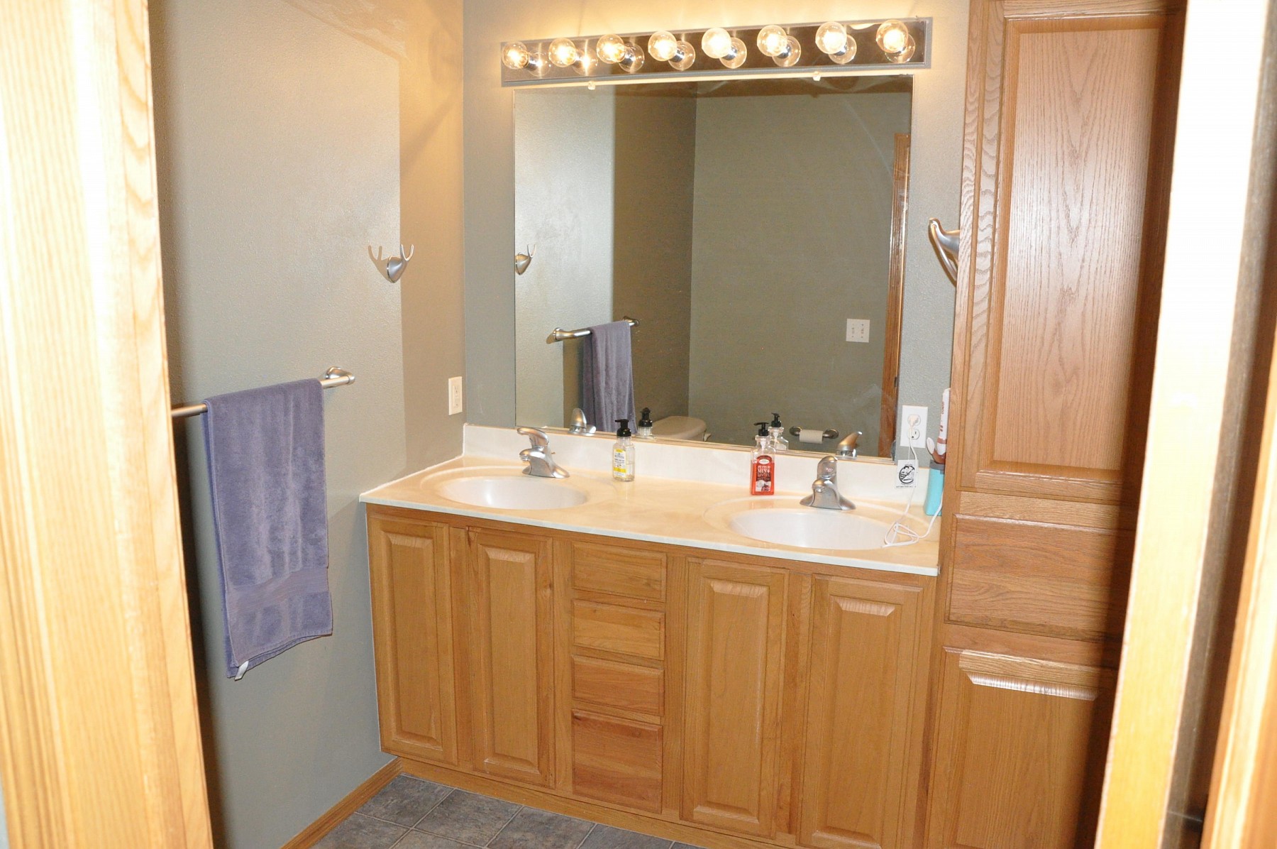 1507 17th Avenue S, Brookings, SD 57006