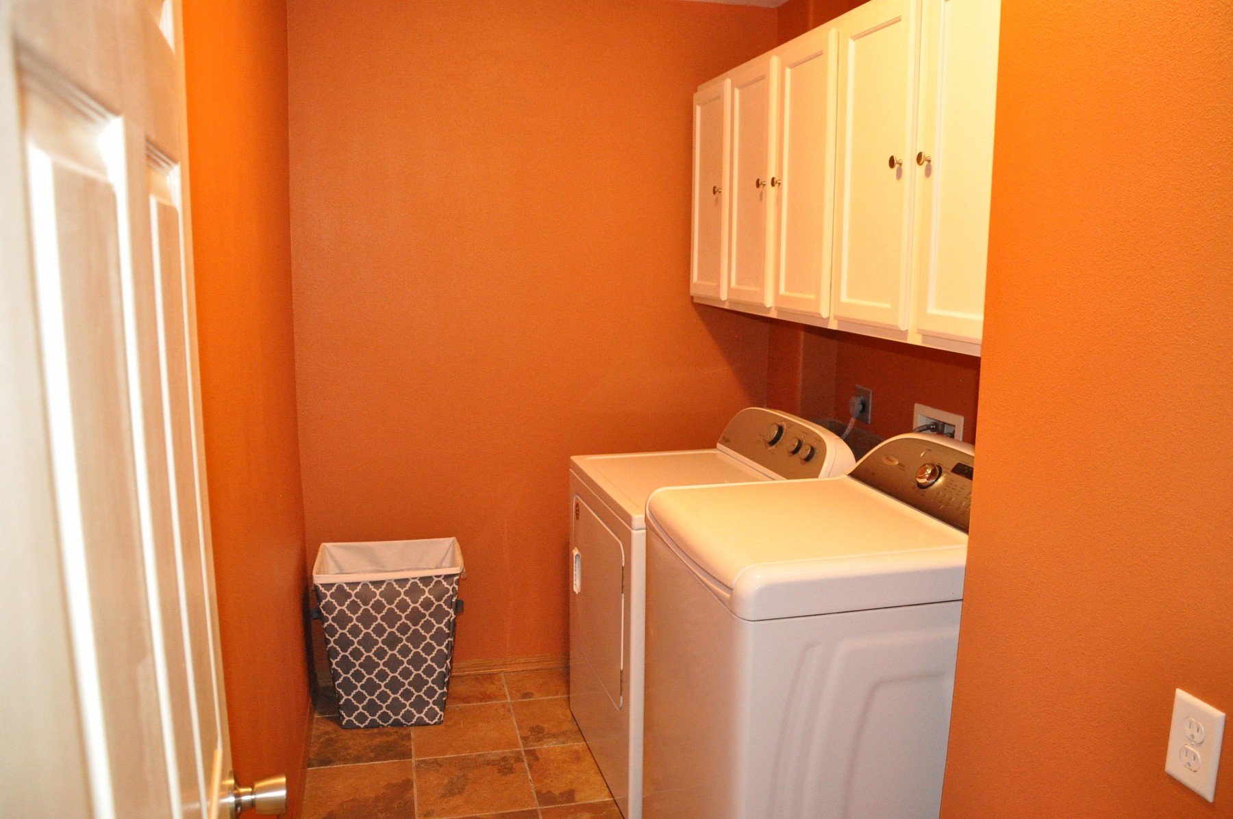 1507 17th Avenue S, Brookings, SD 57006