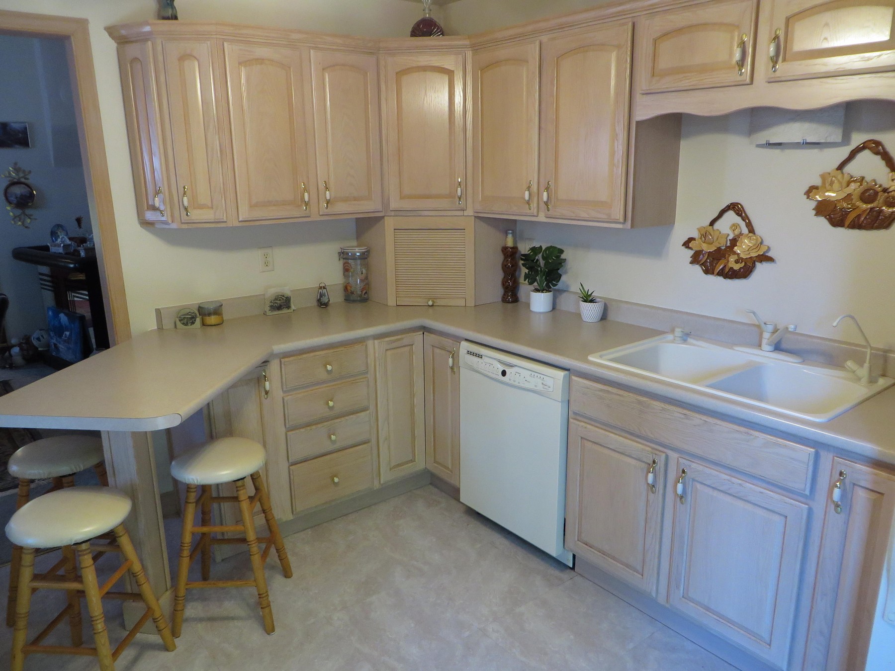 506 Minden Avenue N, Lake Preston, SD 57249