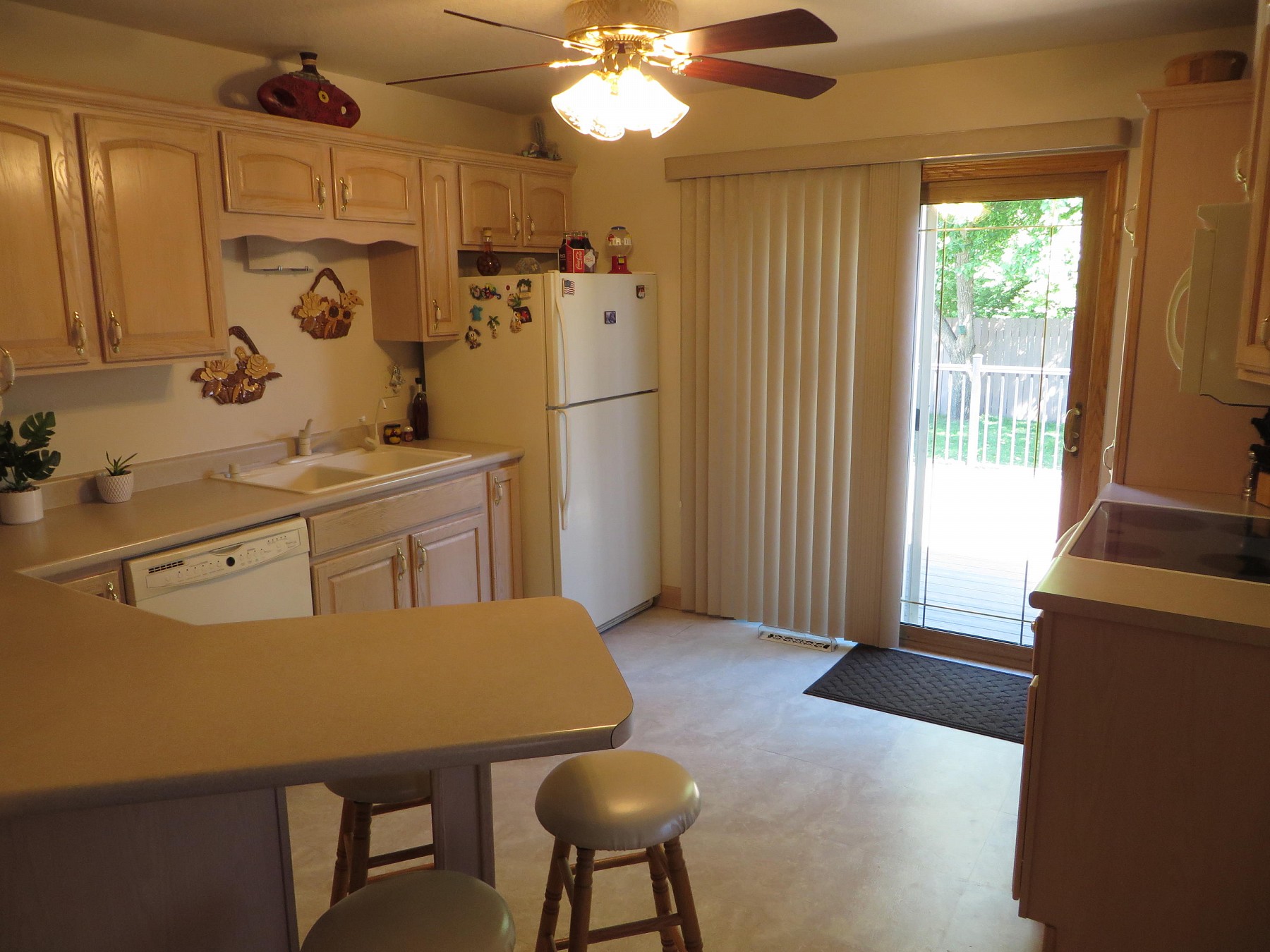 506 Minden Avenue N, Lake Preston, SD 57249