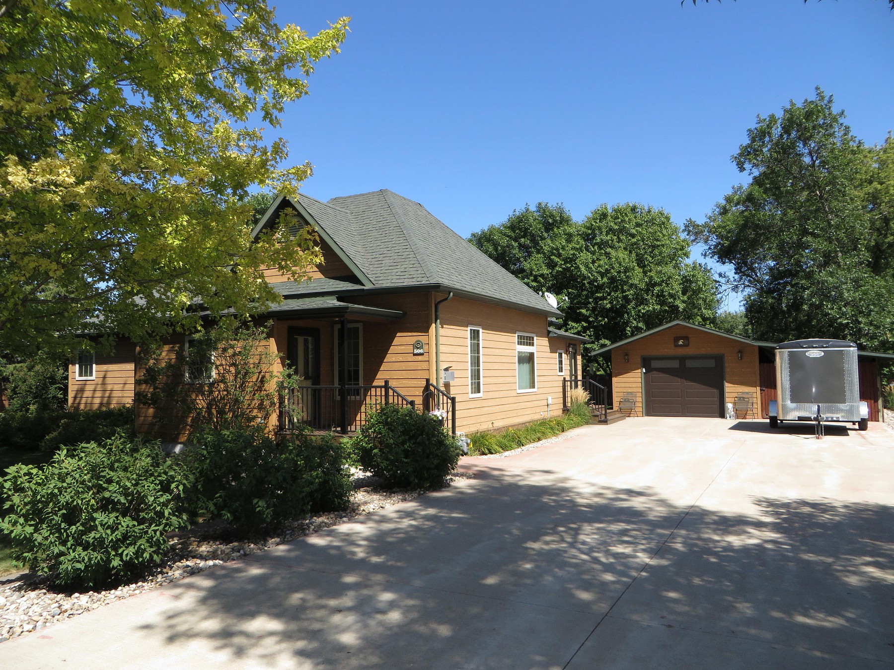 506 Minden Avenue N, Lake Preston, SD 57249