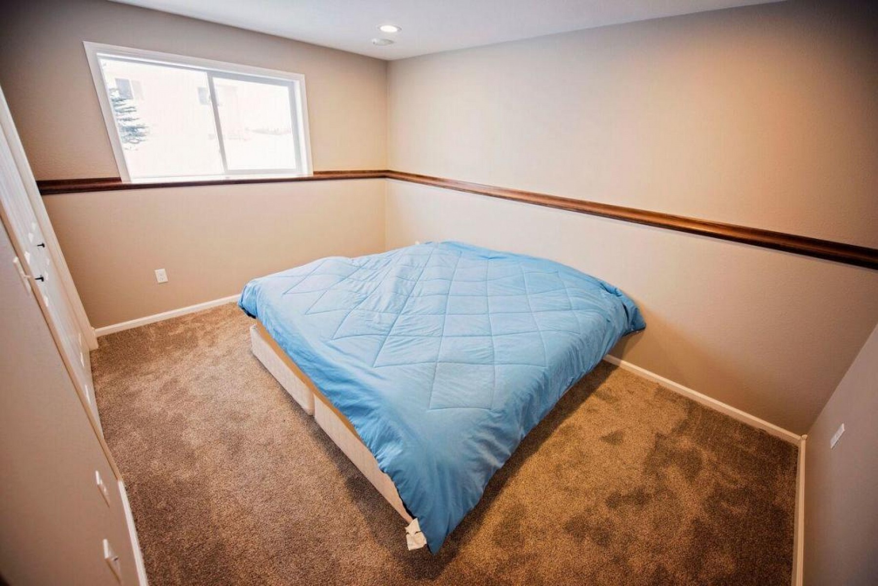 2246 PRIMROSE Drive, Brookings, SD 57006