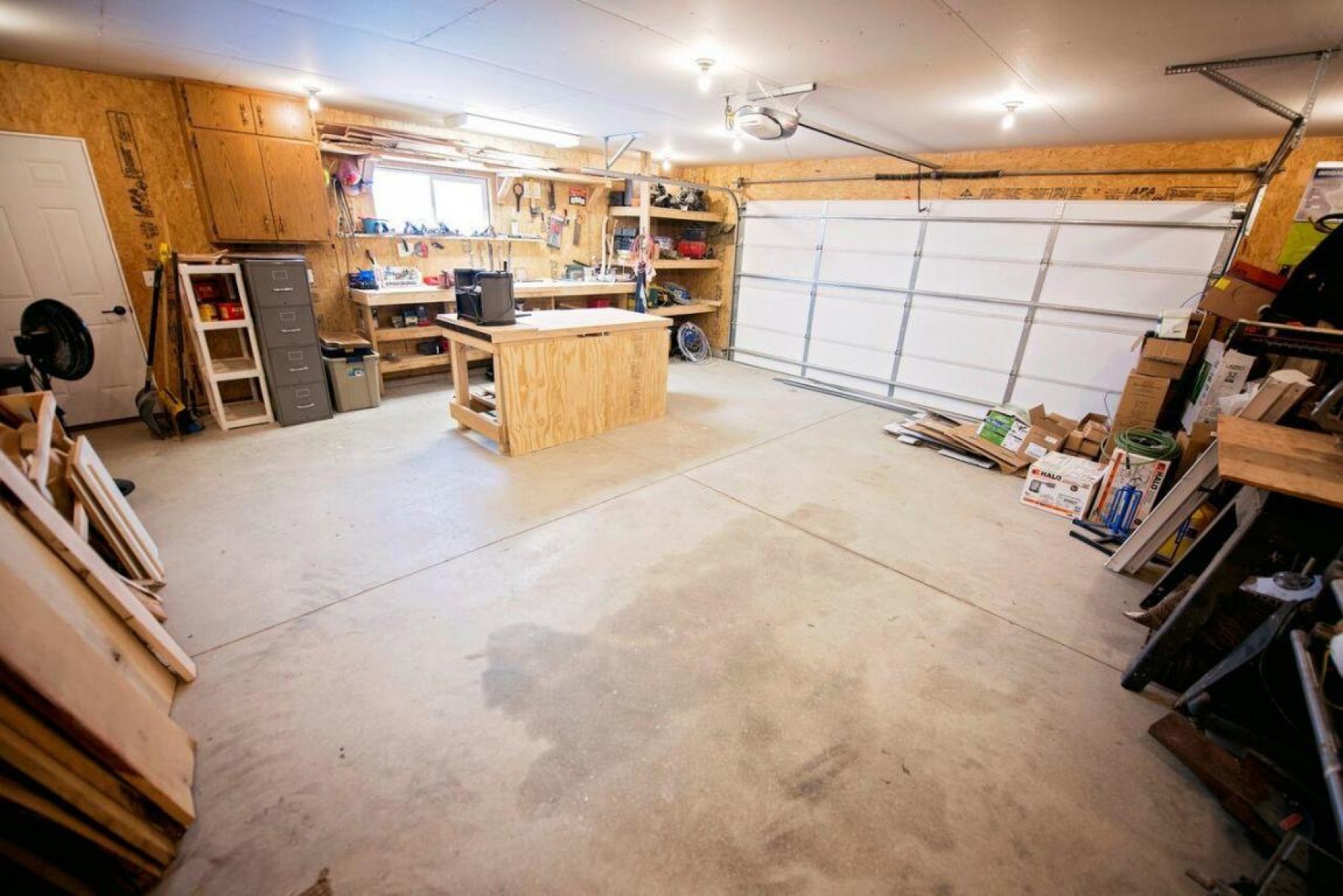 2246 PRIMROSE Drive, Brookings, SD 57006