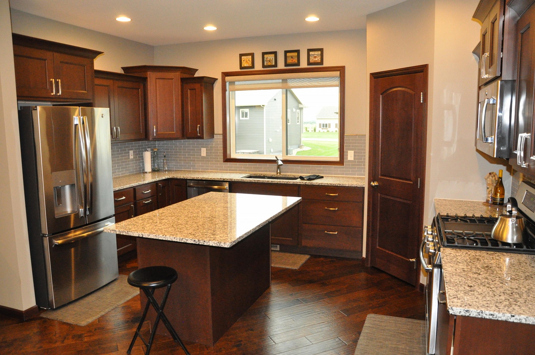 1208 Summit Circle, Brookings, SD 57006