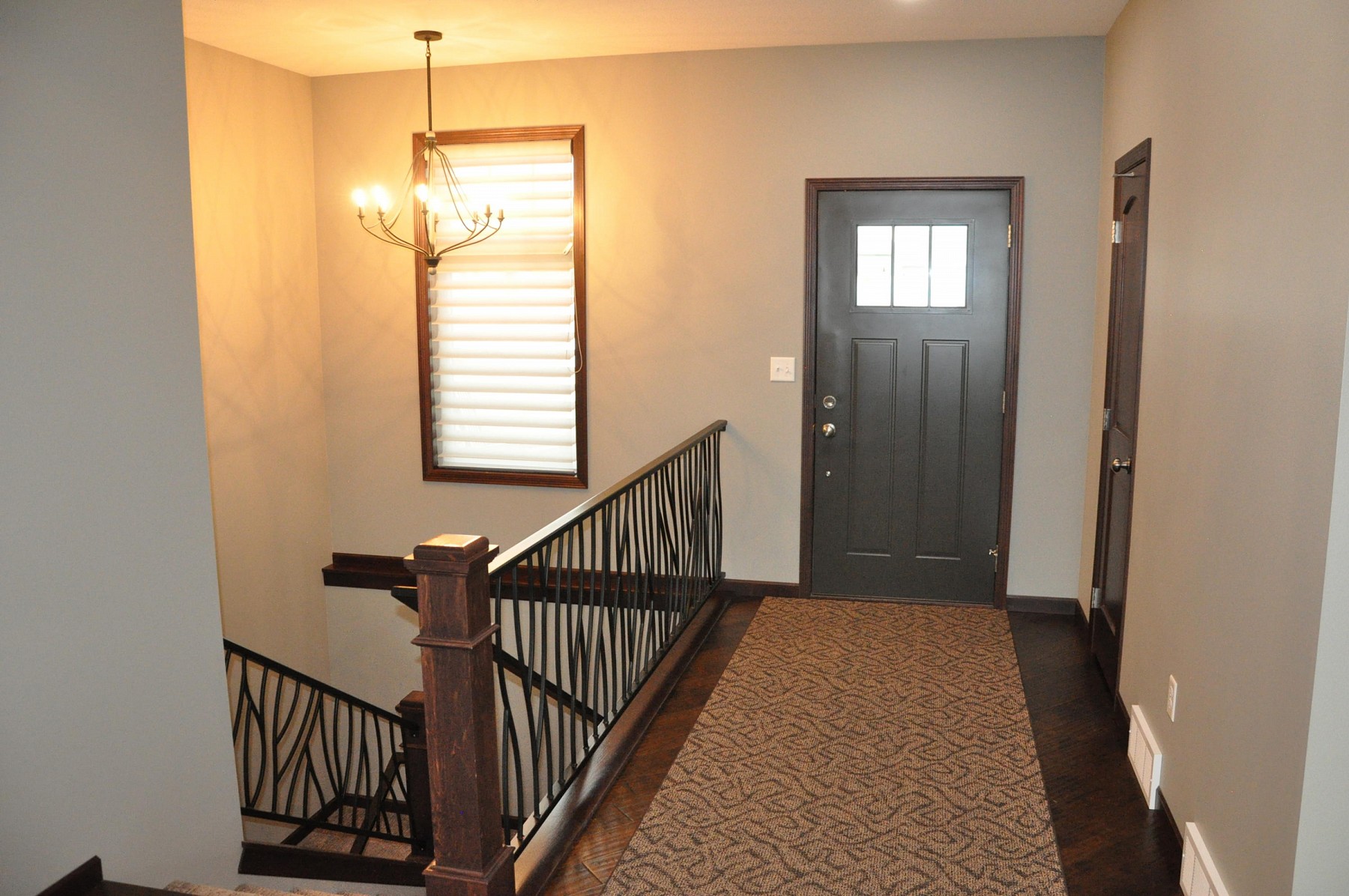 1208 Summit Circle, Brookings, SD 57006